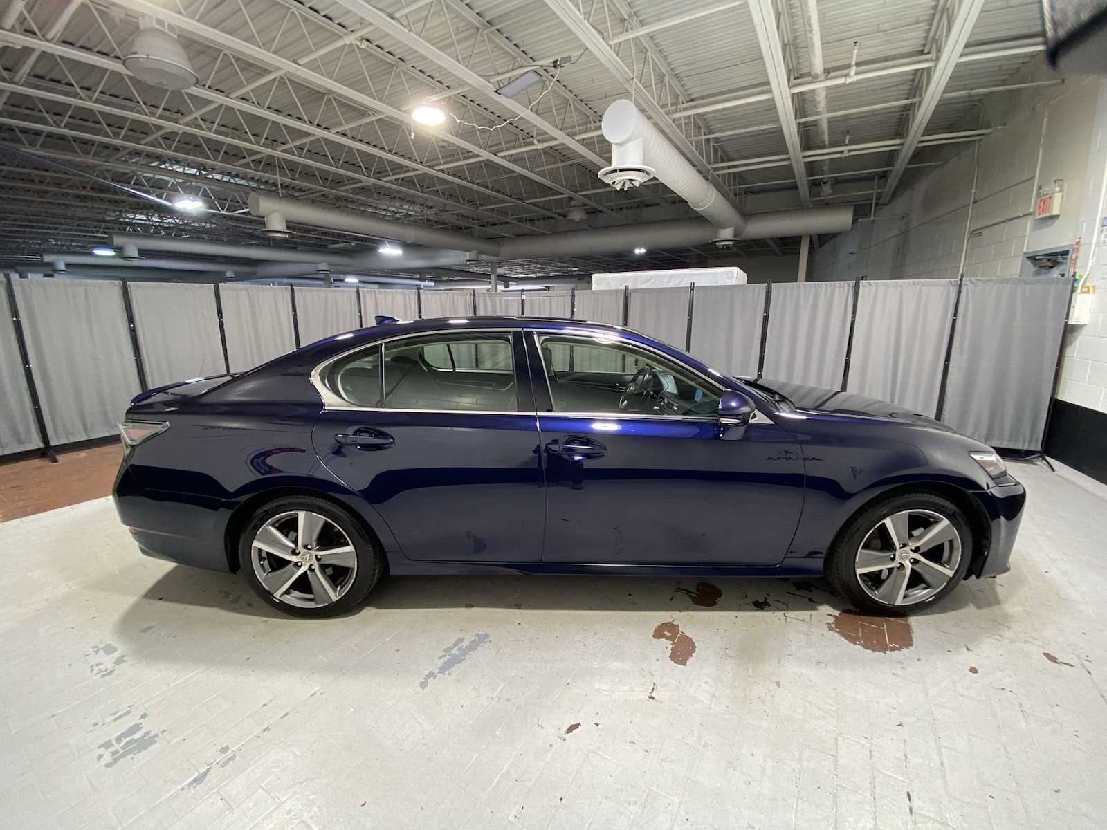 Thumbnail: 2016 Lexus GS - 27