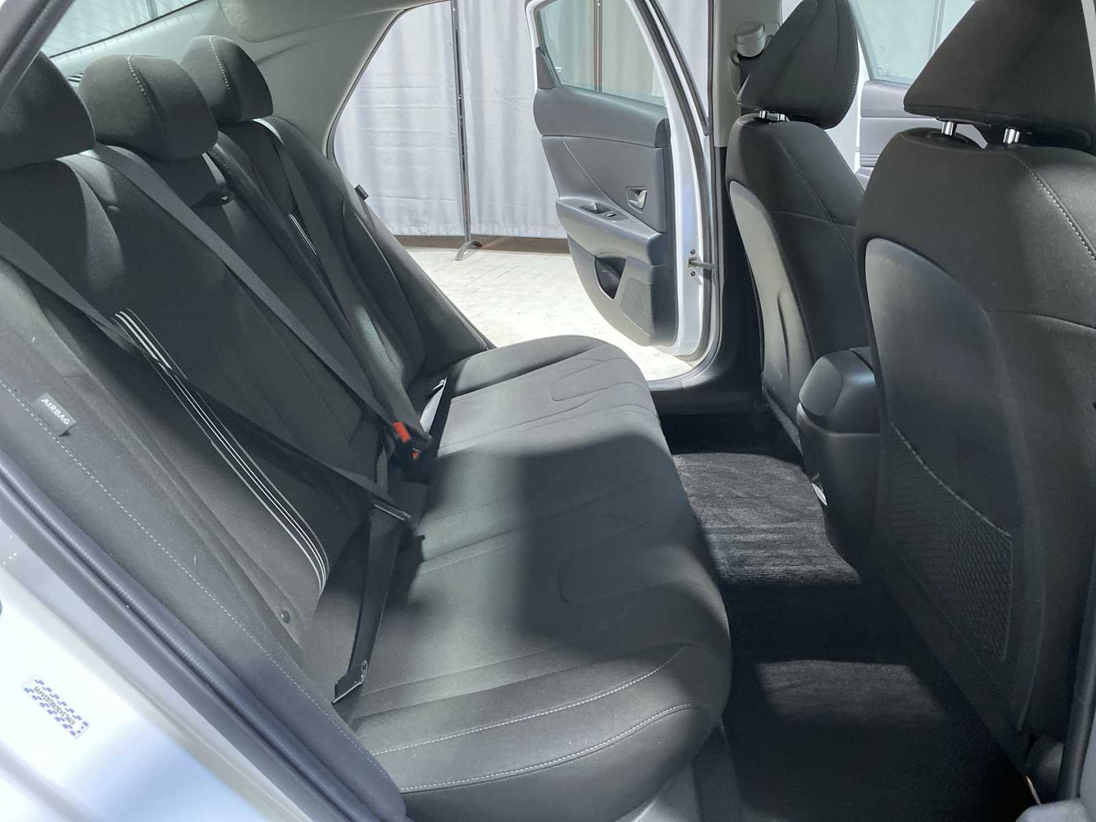 Thumbnail: 2024 Hyundai Elantra - 13