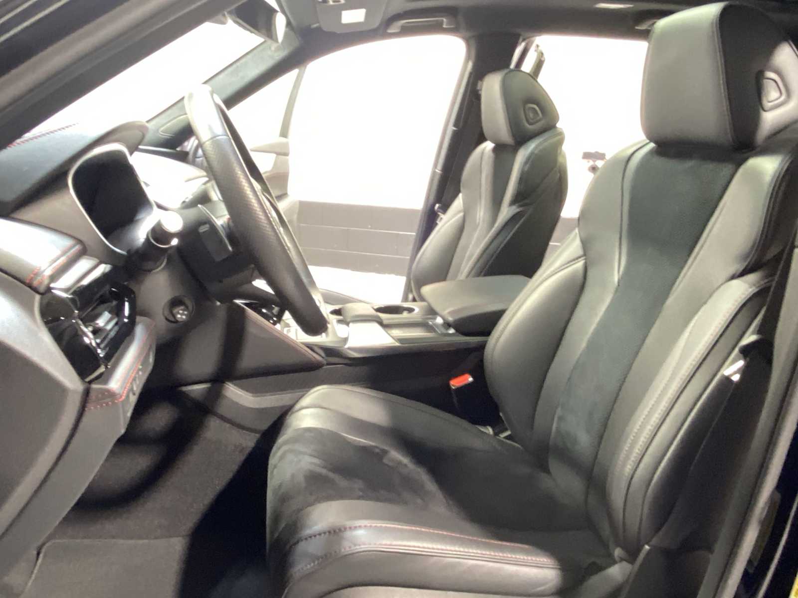 Thumbnail: 2023 Acura MDX - 11