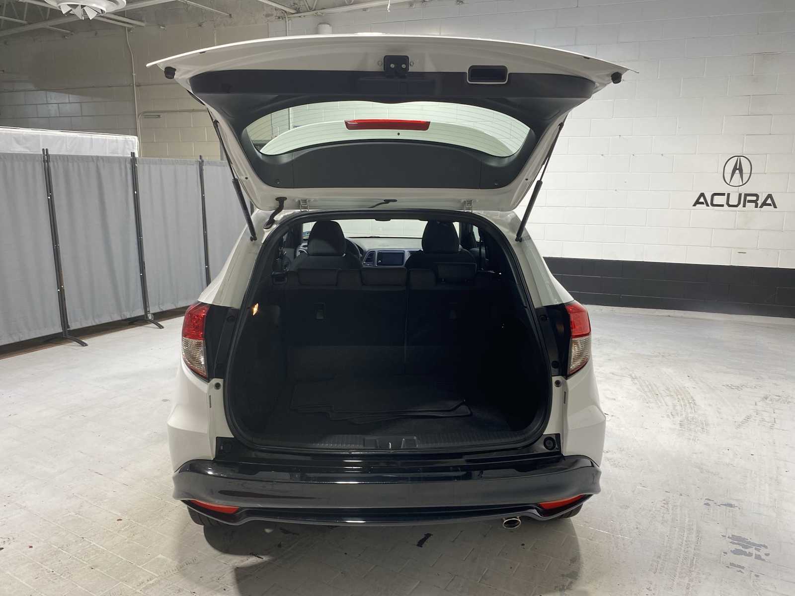 Thumbnail: 2020 Honda HR-V - 19