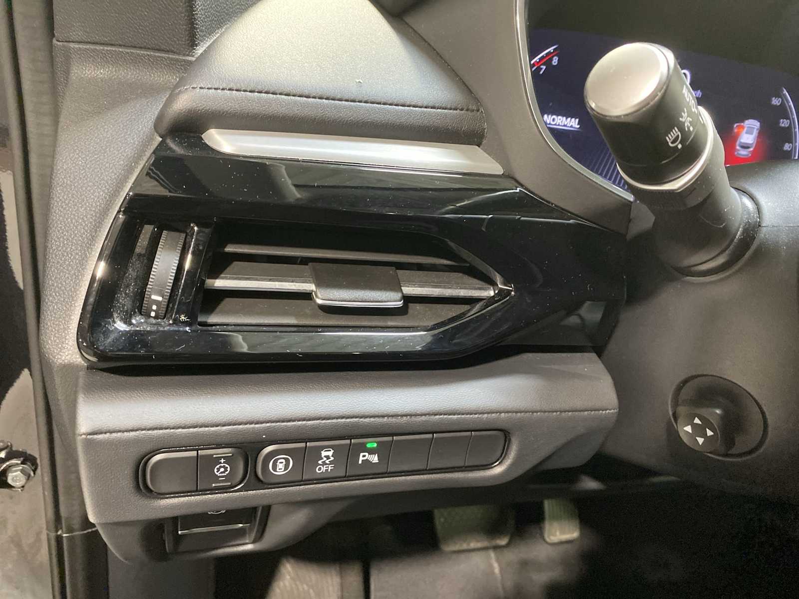 Thumbnail: 2023 Acura MDX - 24