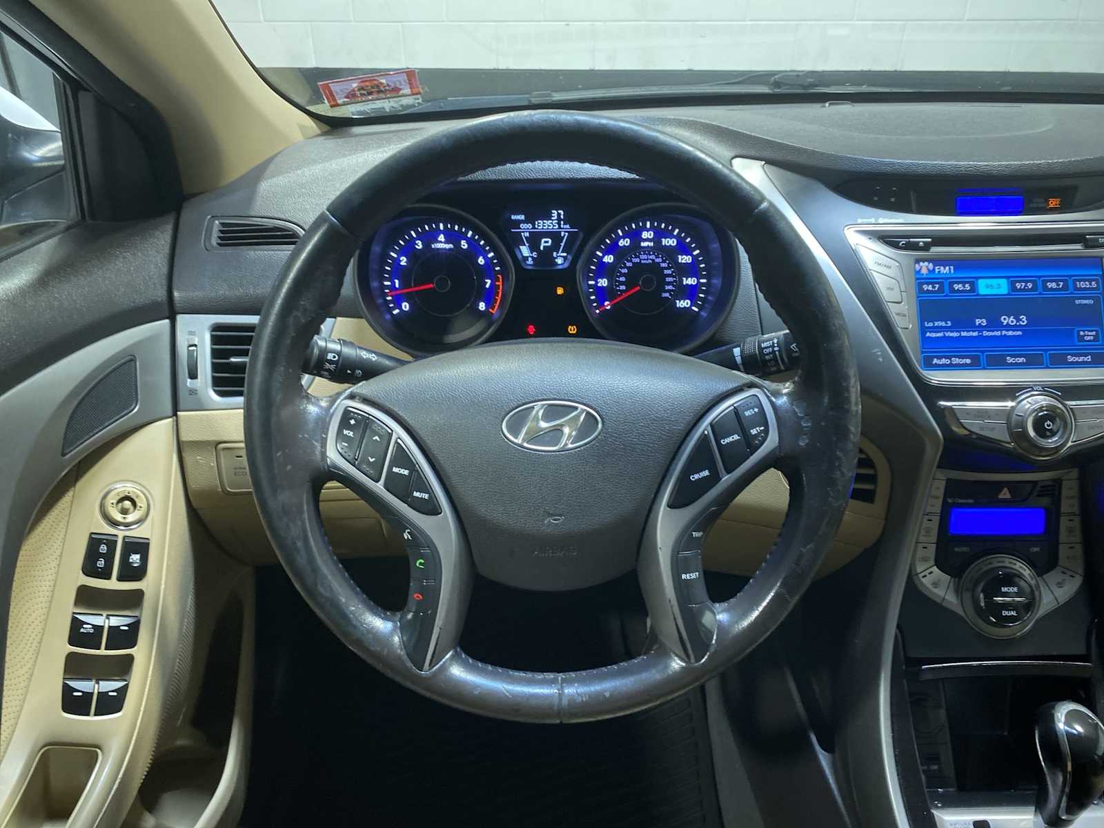 Thumbnail: 2013 Hyundai Elantra - 15