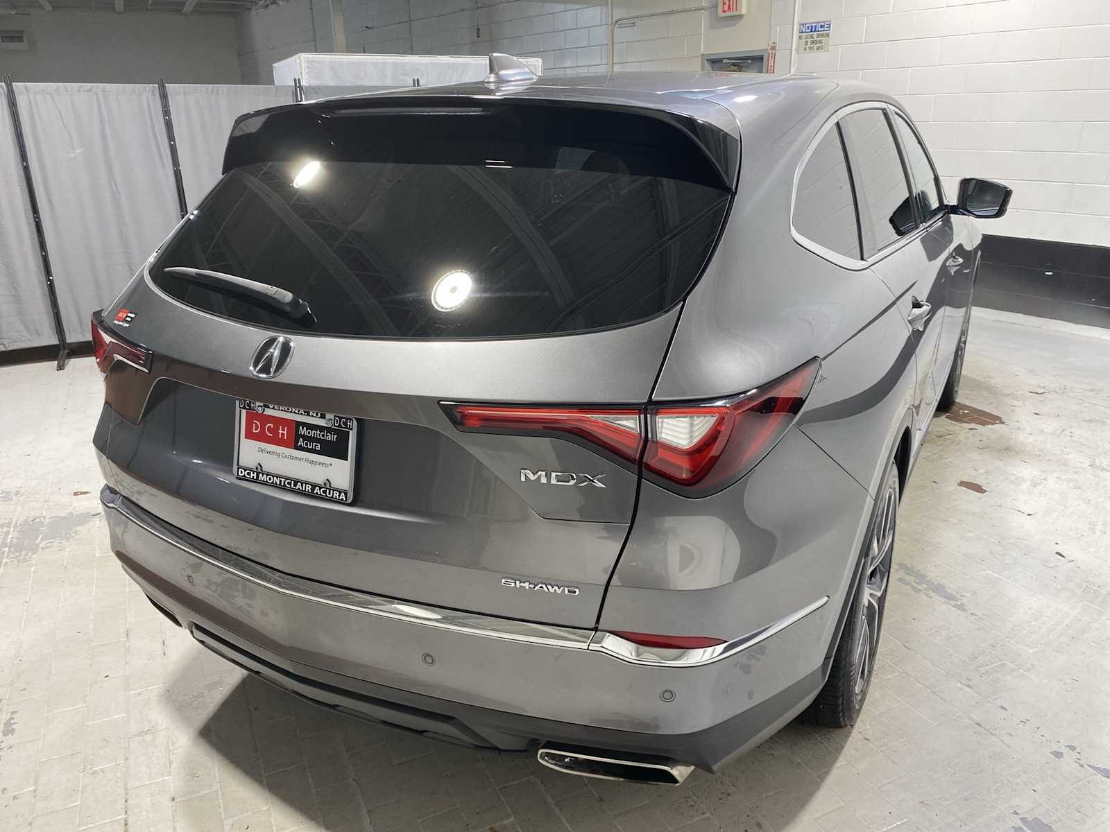 Thumbnail: 2023 Acura MDX - 26