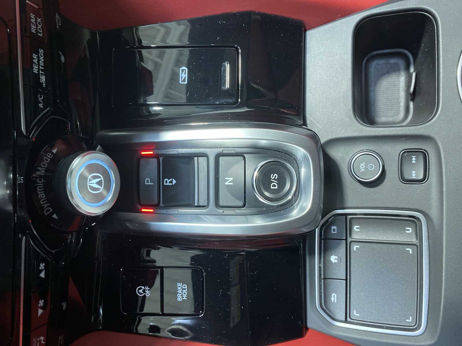 Thumbnail: 2023 Acura MDX - 17