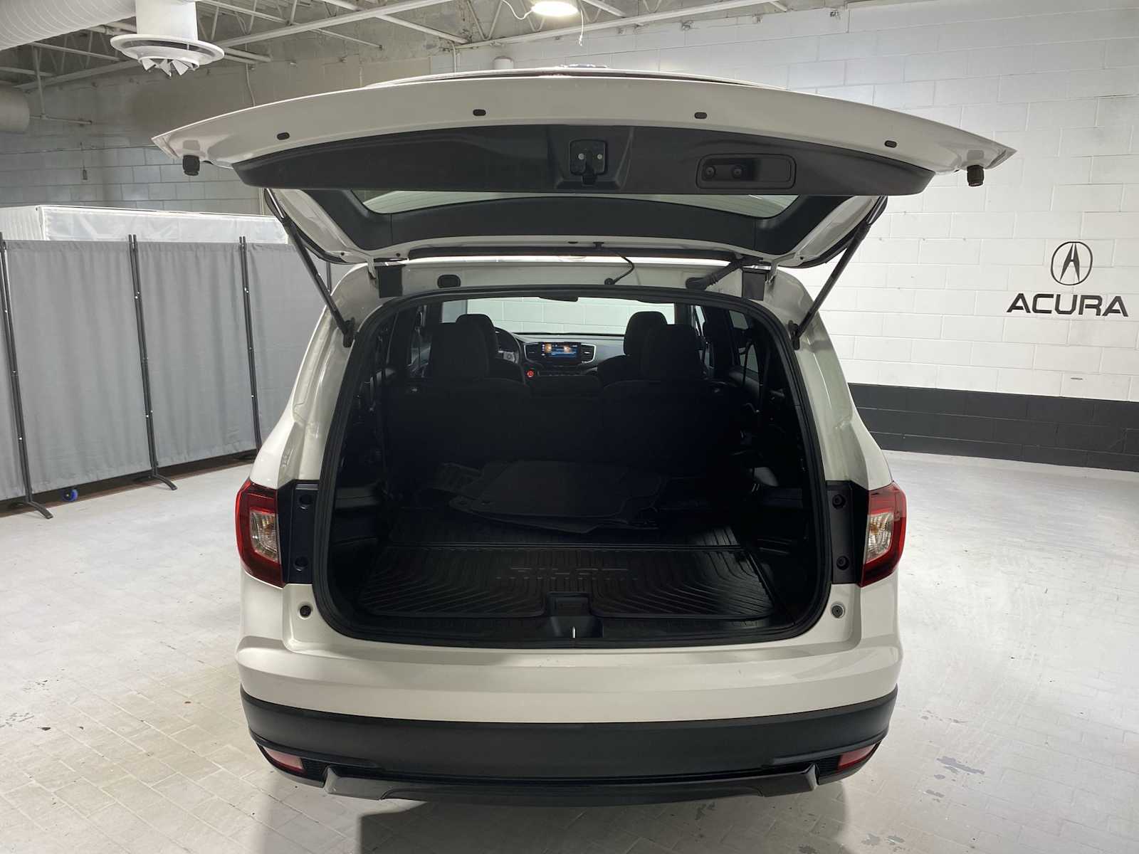Thumbnail: 2022 Honda Pilot - 19