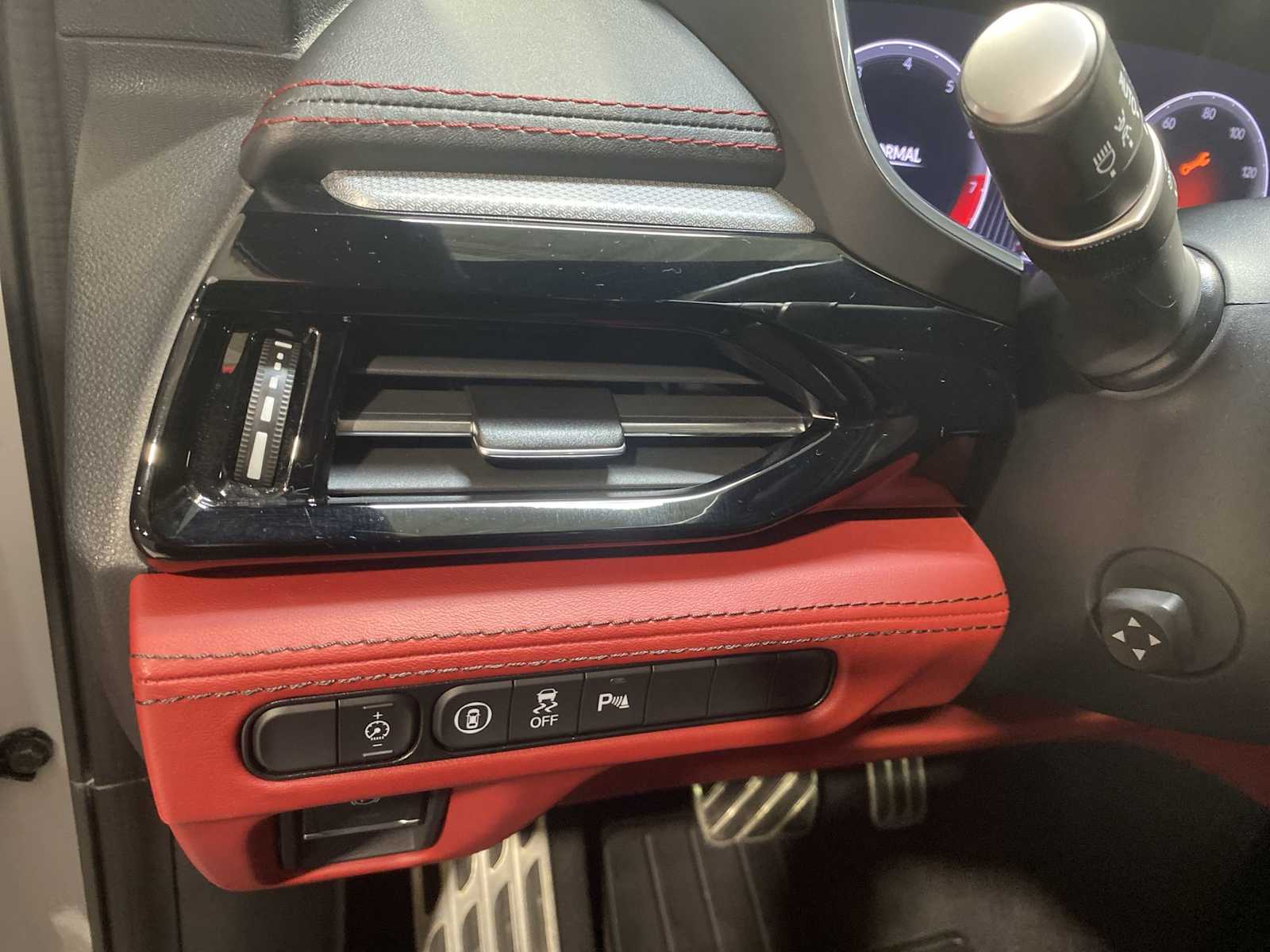 Thumbnail: 2023 Acura MDX - 24