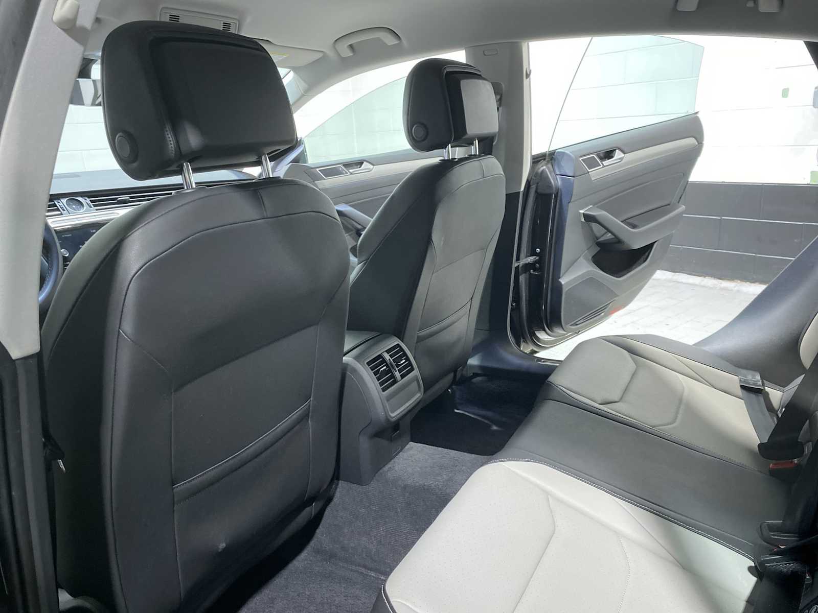 Thumbnail: 2019 Volkswagen Arteon - 12