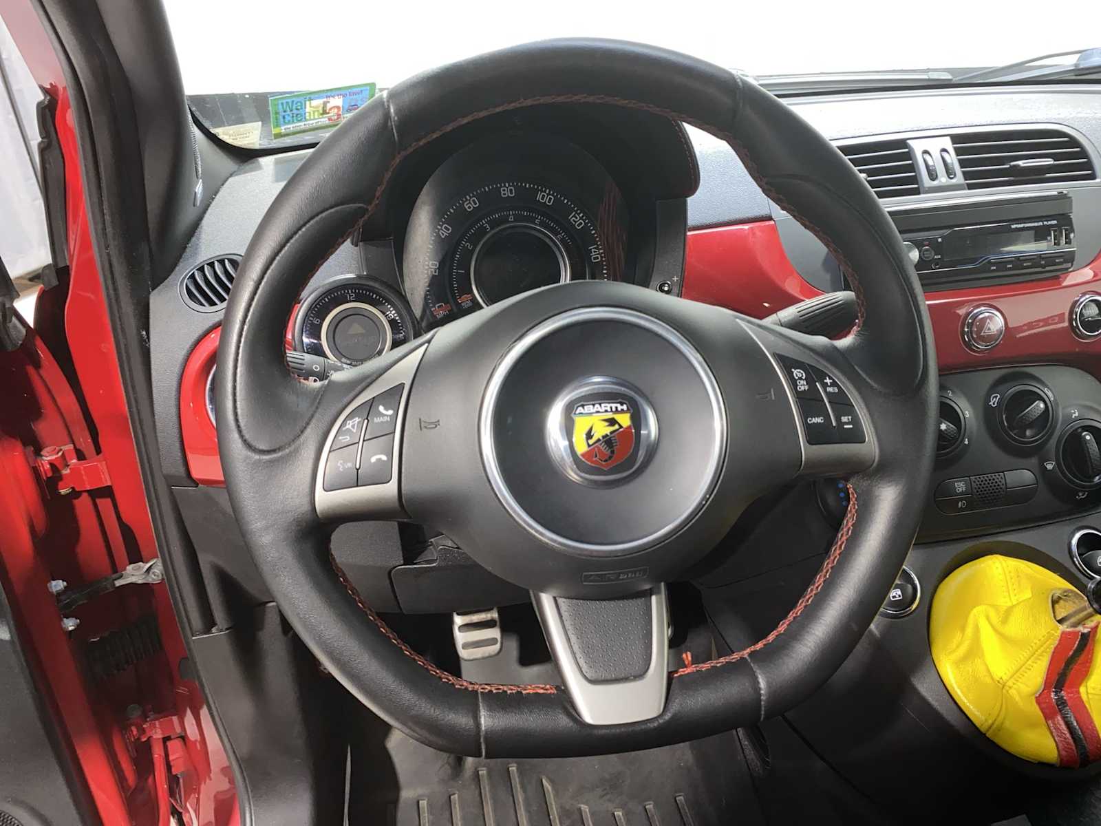 Thumbnail: 2012 Fiat 500 - 15