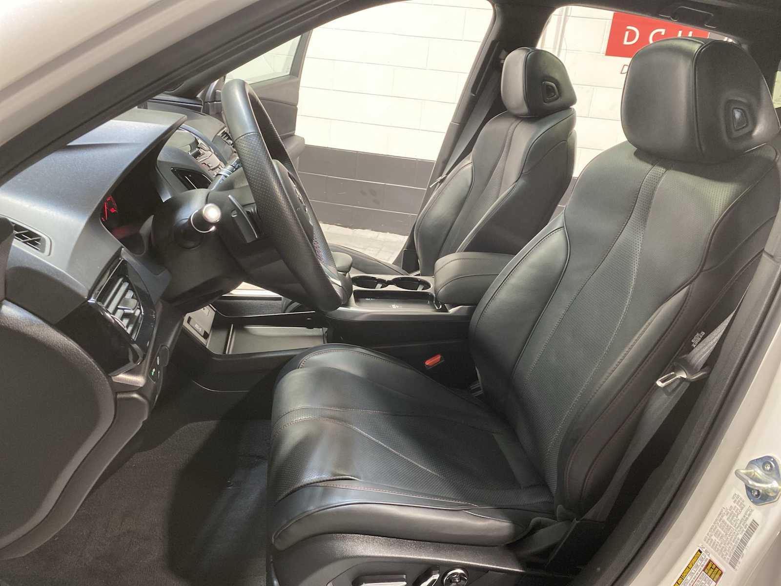 Thumbnail: 2025 Acura RDX - 11