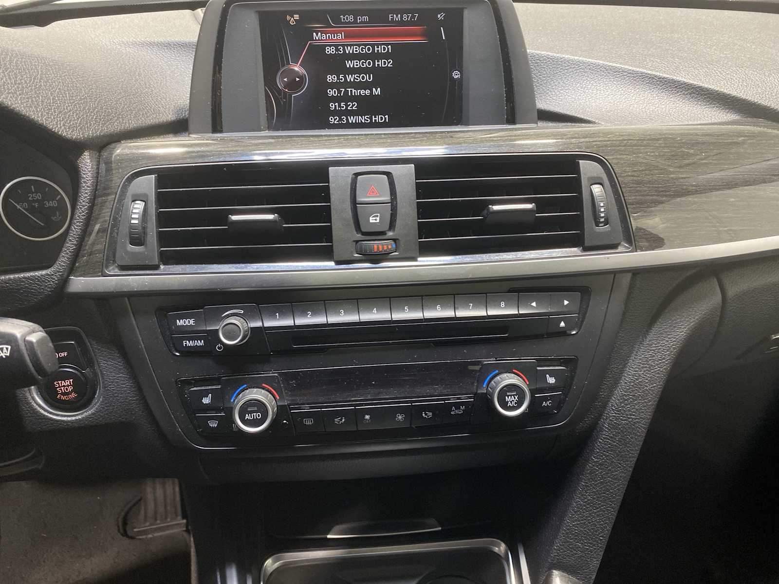 Thumbnail: 2015 BMW 3 Series - 16