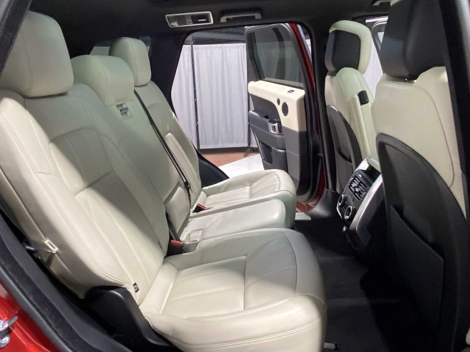 Thumbnail: 2021 Land Rover Range Rover Sport - 13