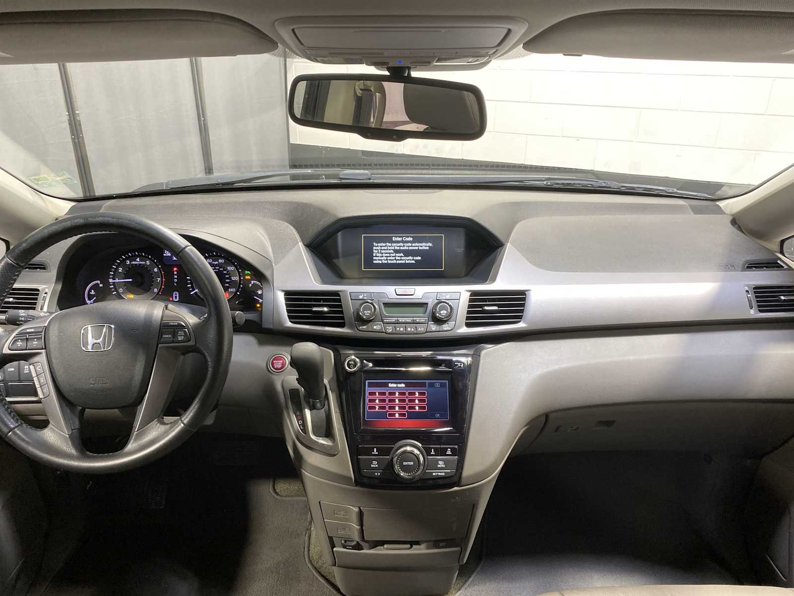 Thumbnail: 2014 Honda Odyssey - 10