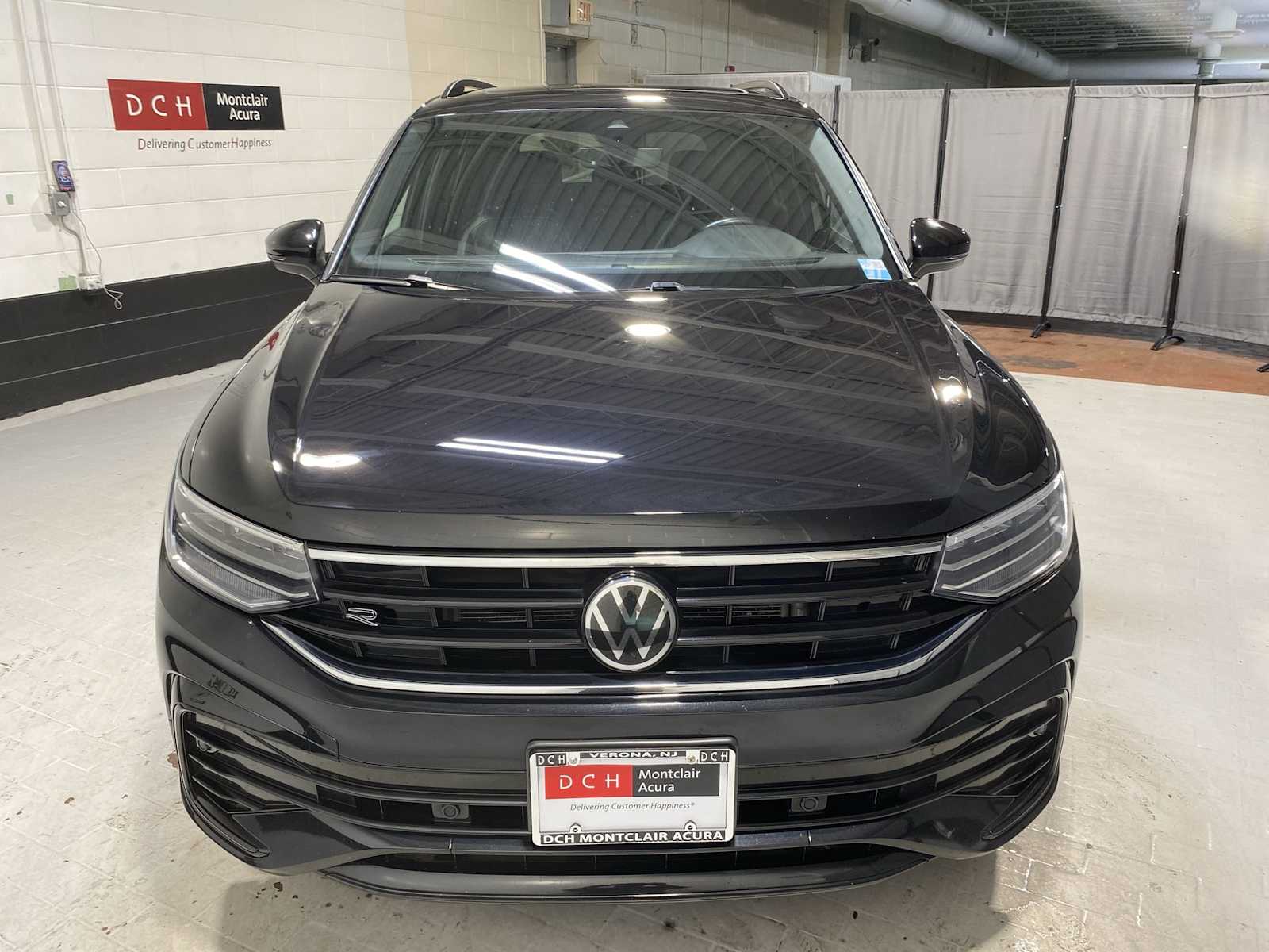 Thumbnail: 2022 Volkswagen Tiguan - 6