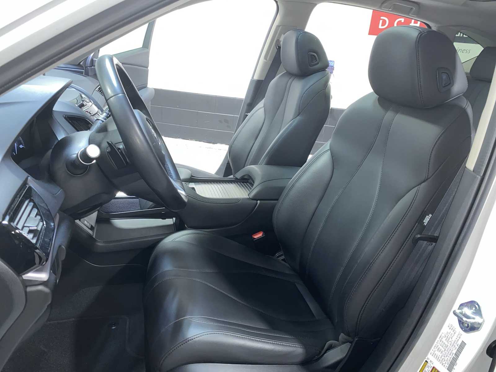 Thumbnail: 2023 Acura RDX - 11