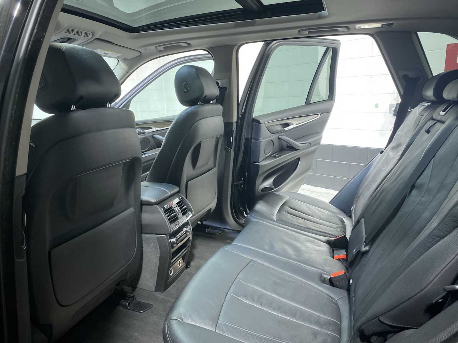 Thumbnail: 2016 BMW X5 - 12