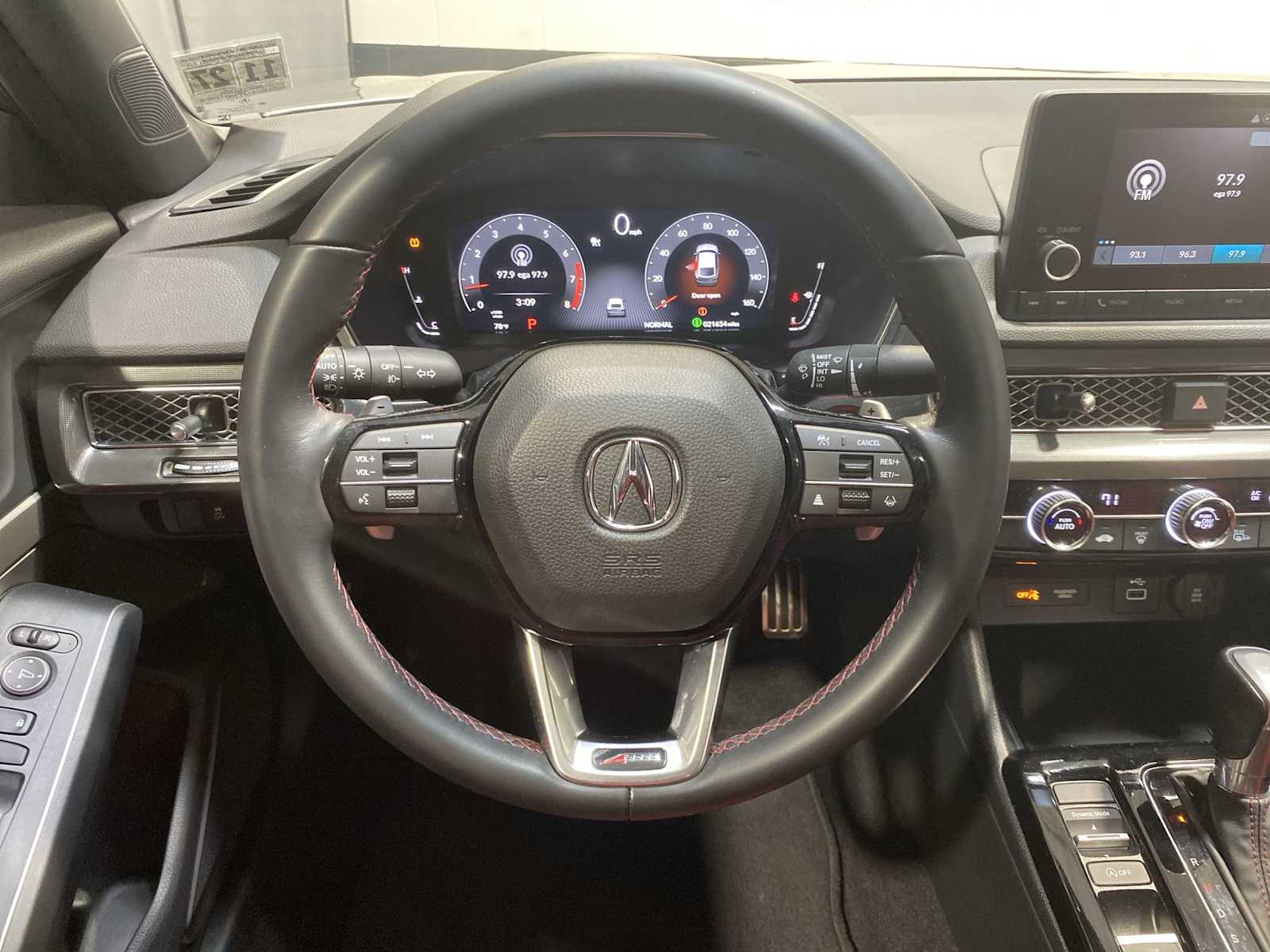 Thumbnail: 2023 Acura Integra - 15