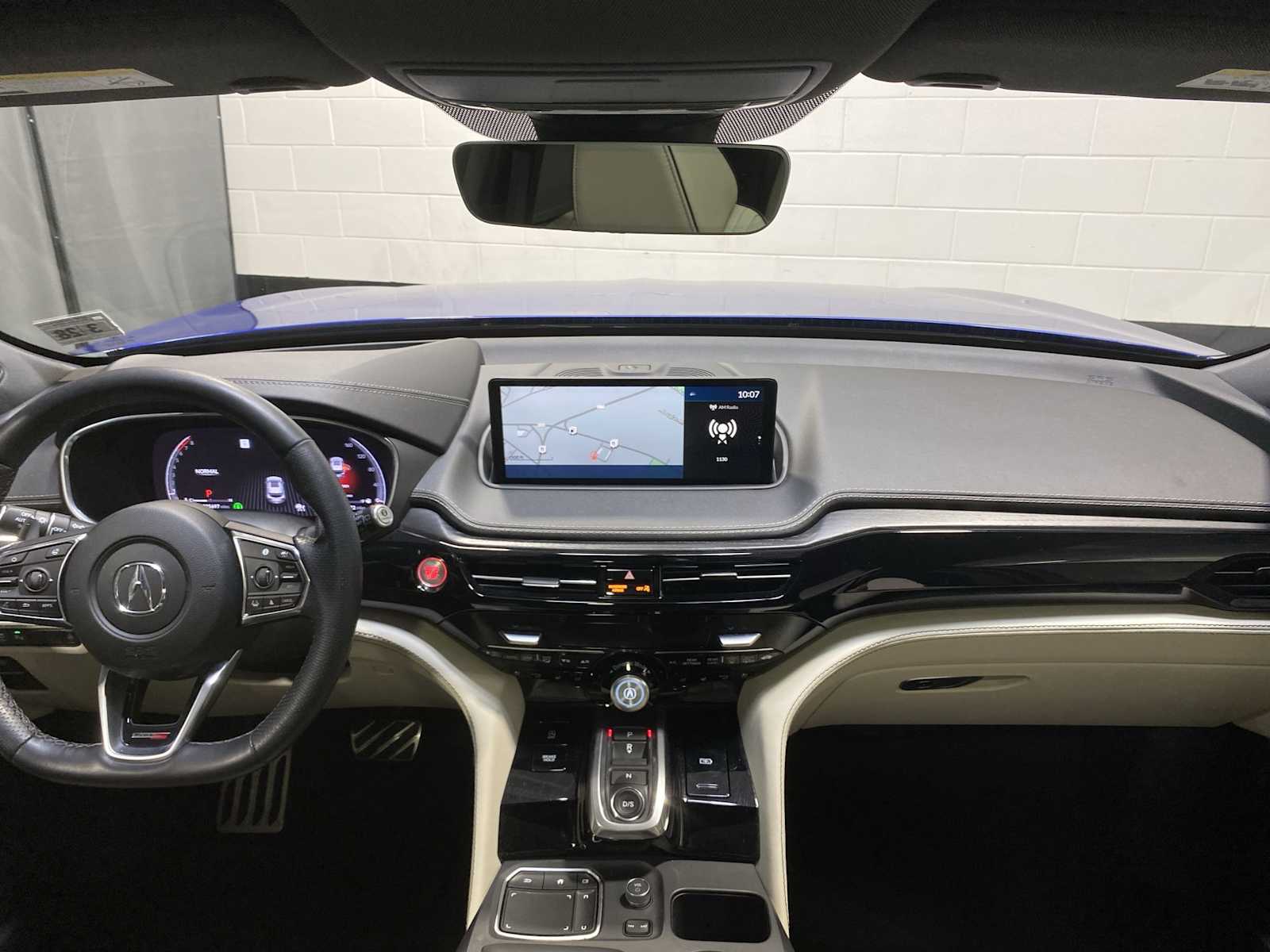 Thumbnail: 2023 Acura MDX - 10