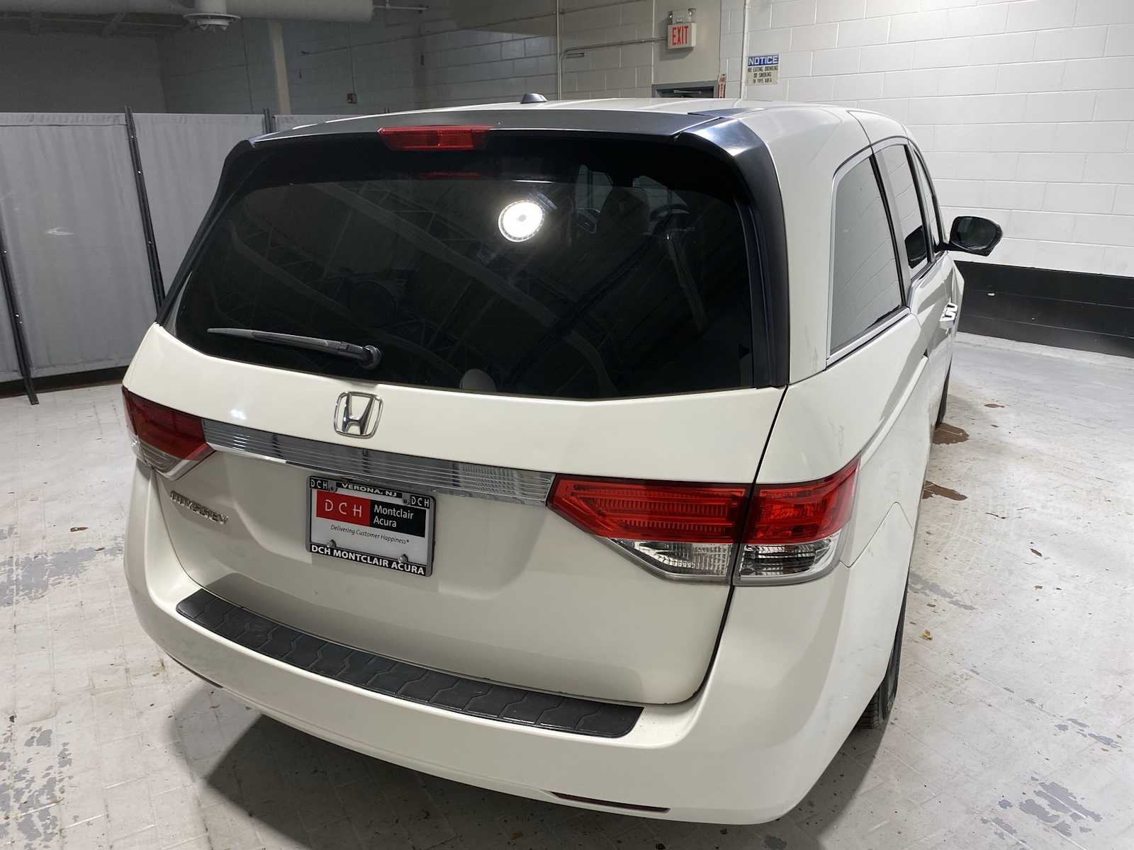 Thumbnail: 2014 Honda Odyssey - 26