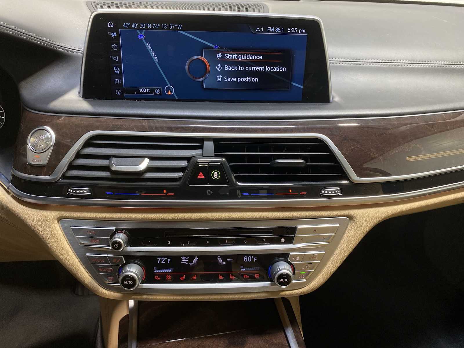 Thumbnail: 2016 BMW 7 Series - 16