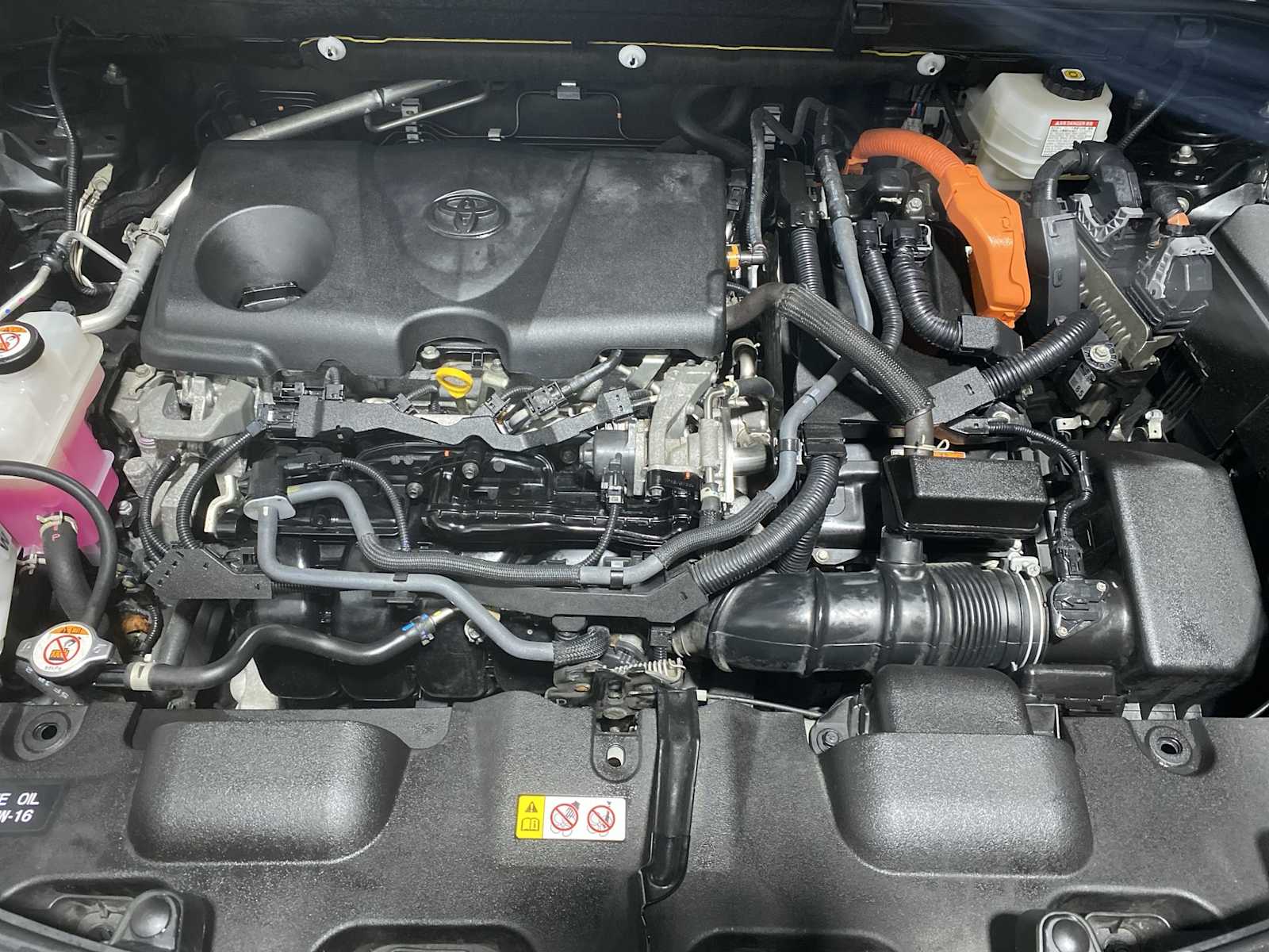 Thumbnail: 2022 Toyota Venza - 9