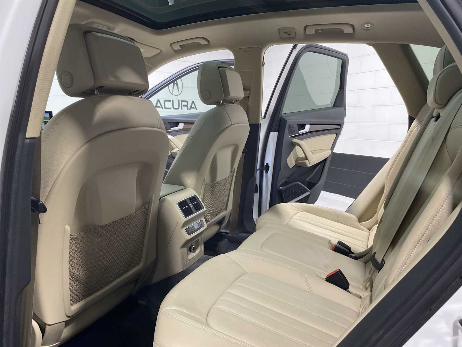 Thumbnail: 2018 Audi Q5 - 12