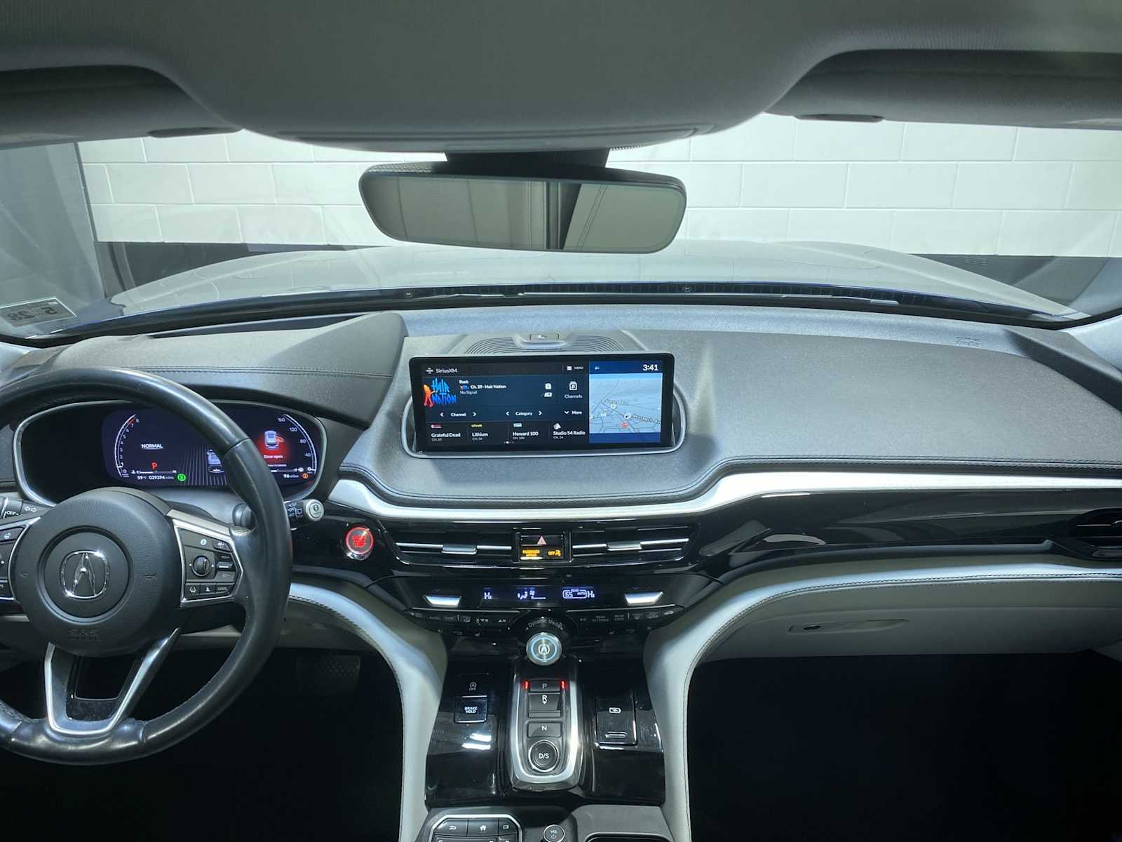 Thumbnail: 2023 Acura MDX - 10