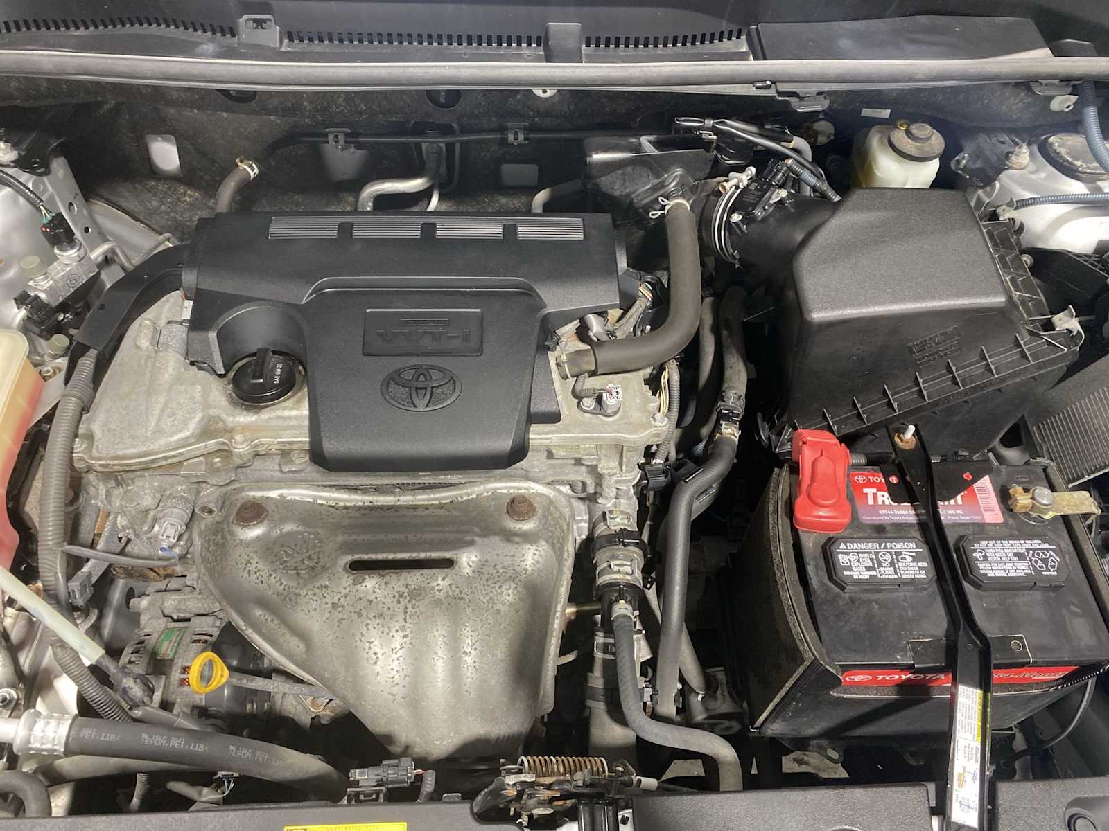 Thumbnail: 2015 Toyota RAV4 - 9