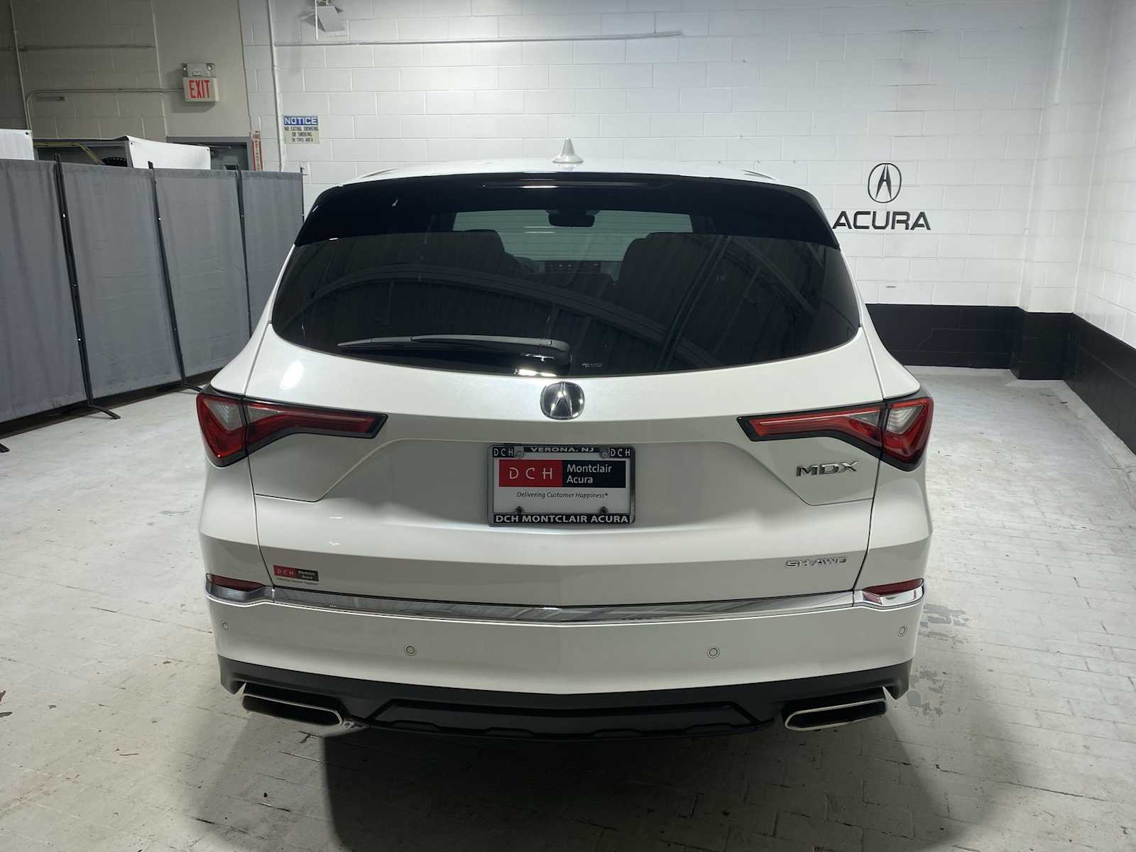 Thumbnail: 2024 Acura MDX - 5