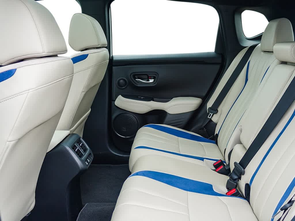 Thumbnail: 2026 Acura ADX - 27