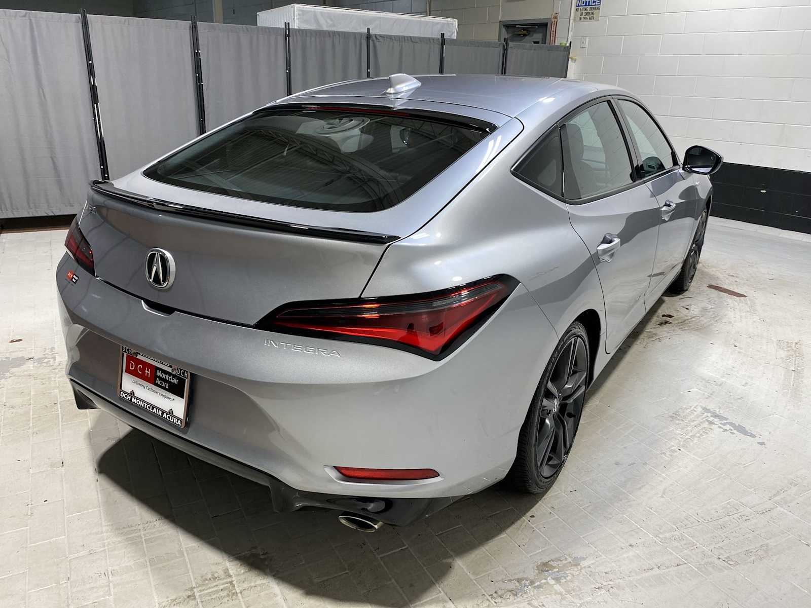 Thumbnail: 2025 Acura Integra - 26