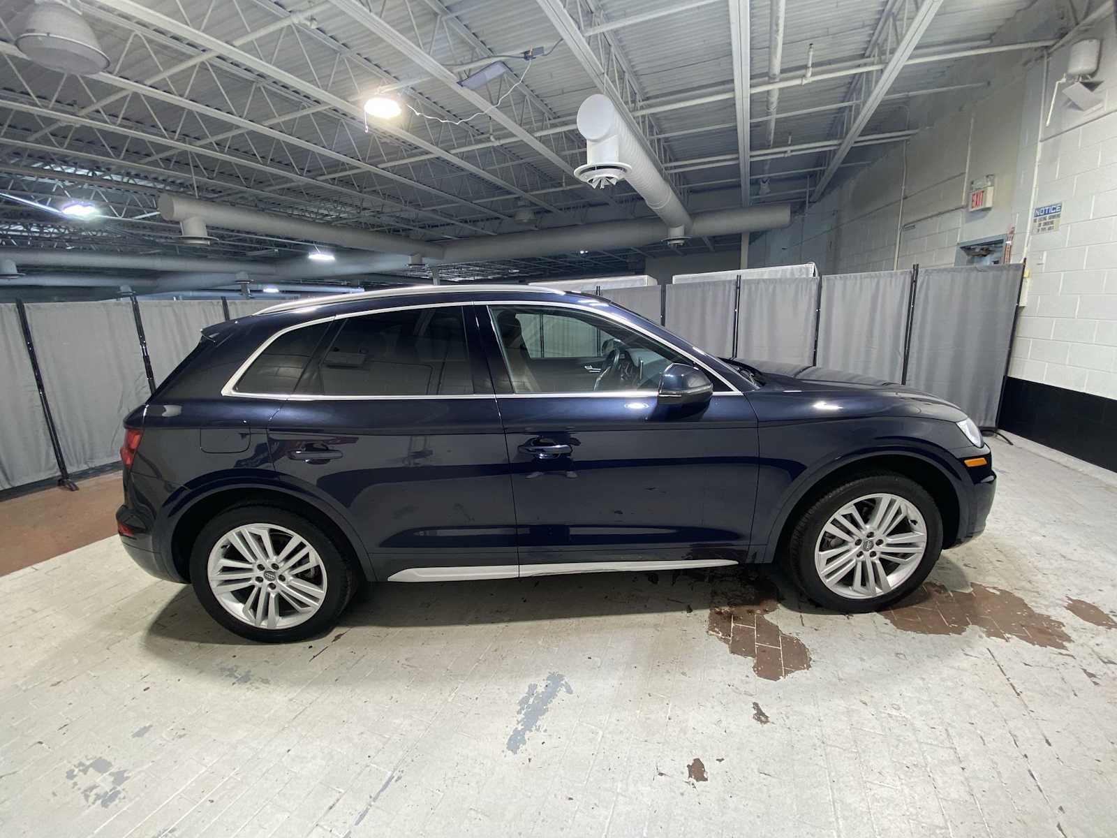 Thumbnail: 2019 Audi Q5 - 27