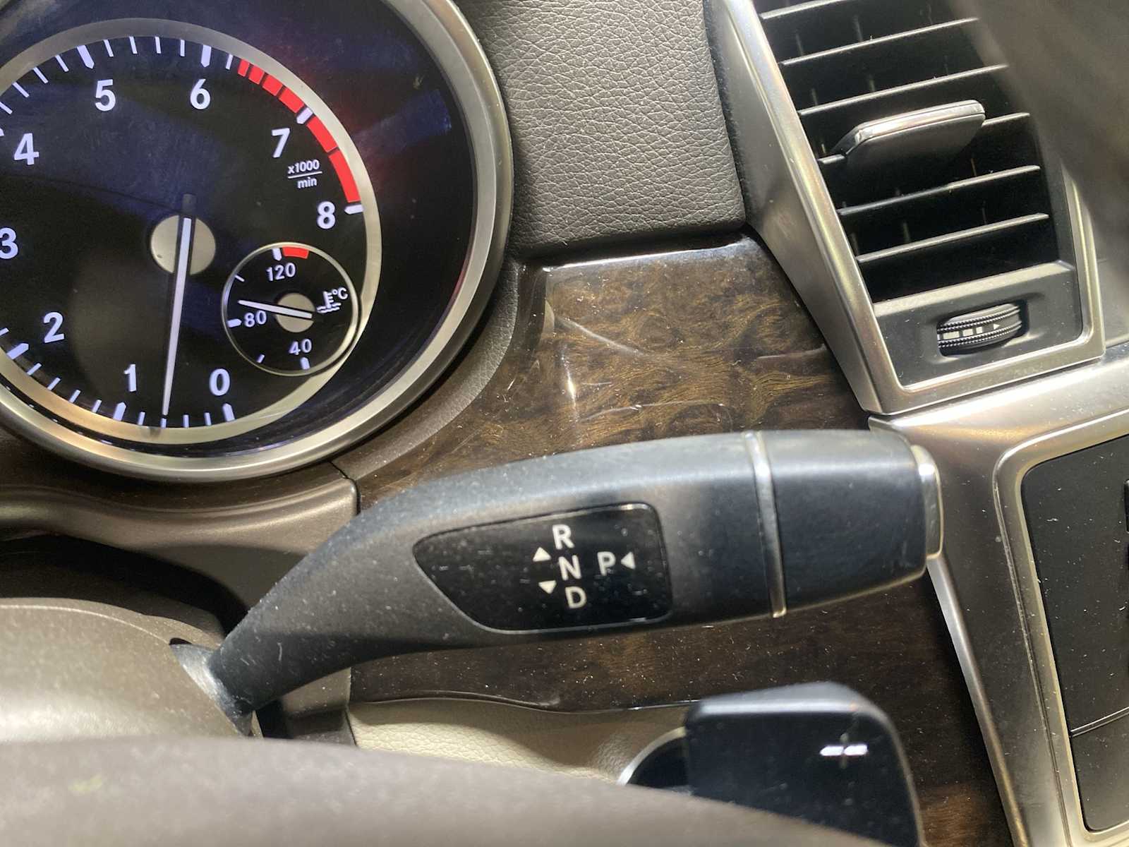 Thumbnail: 2014 Mercedes-Benz M-Class - 17