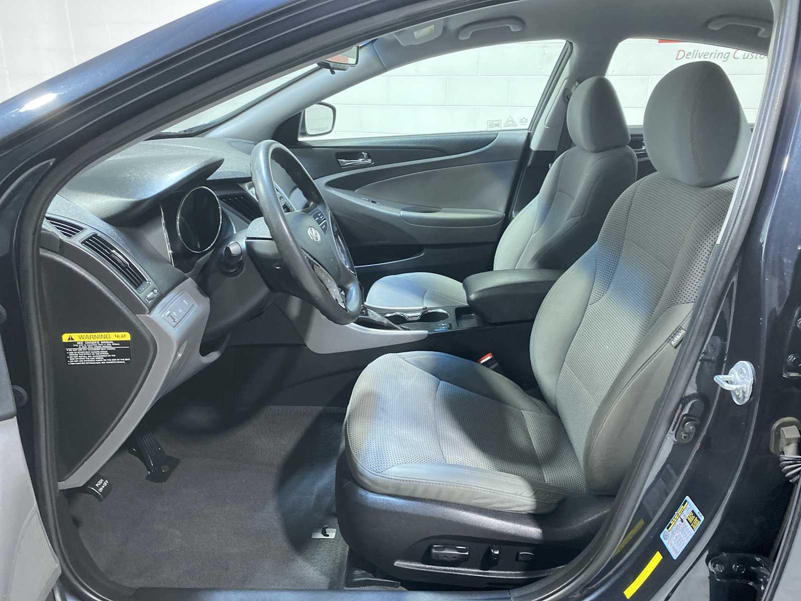 Thumbnail: 2013 Hyundai Sonata - 2