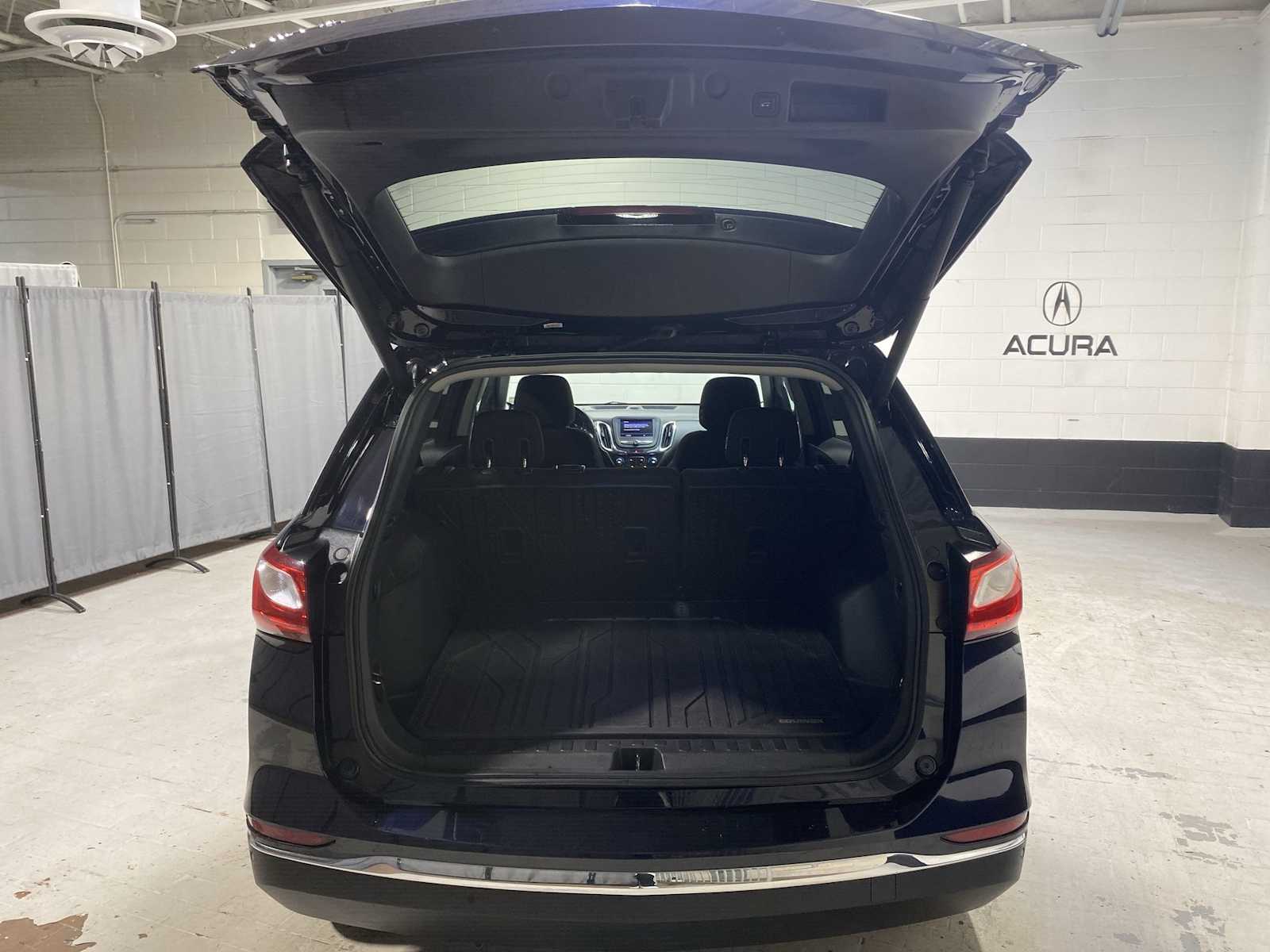 Thumbnail: 2020 Chevrolet Equinox - 19