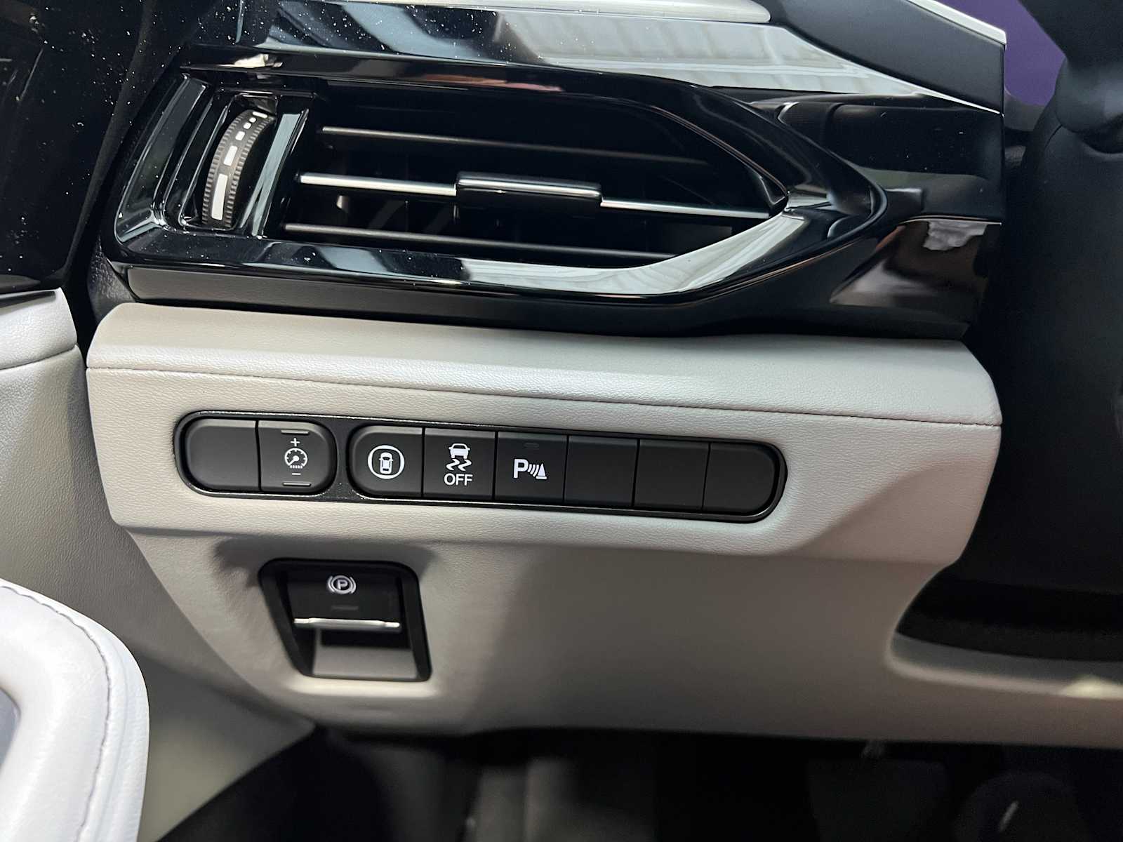 Thumbnail: 2026 Acura MDX - 21