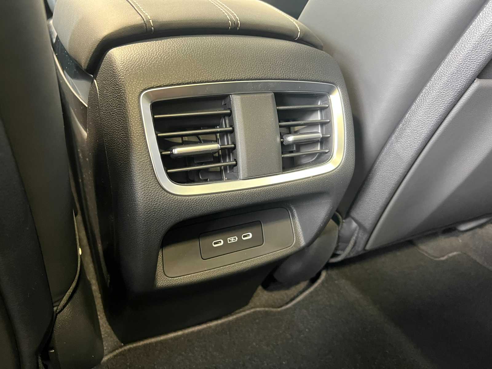 Thumbnail: 2026 Acura RDX - 28