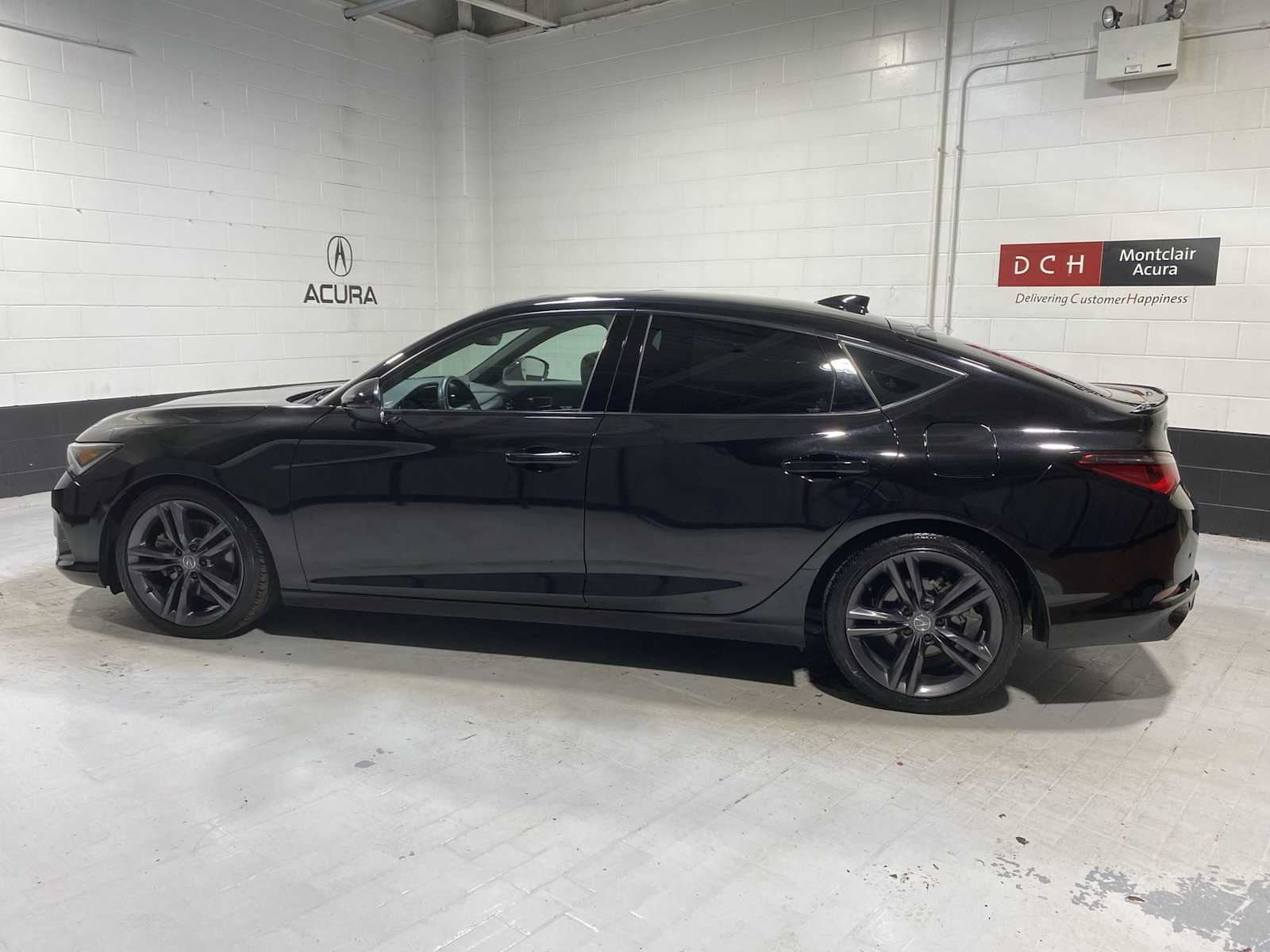 Thumbnail: 2023 Acura Integra - 3