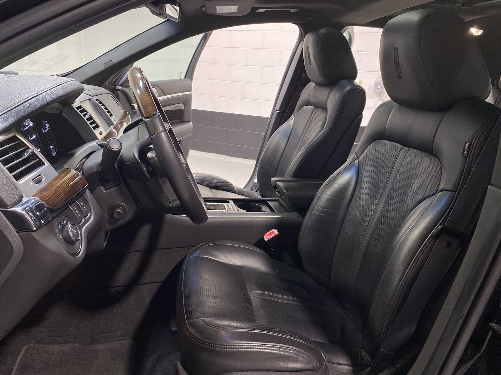2010 Lincoln MKS EcoBoost 11