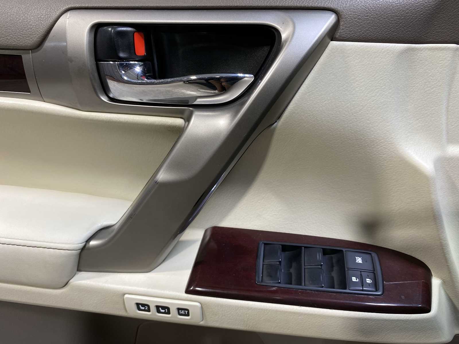 Thumbnail: 2015 Lexus GX - 23