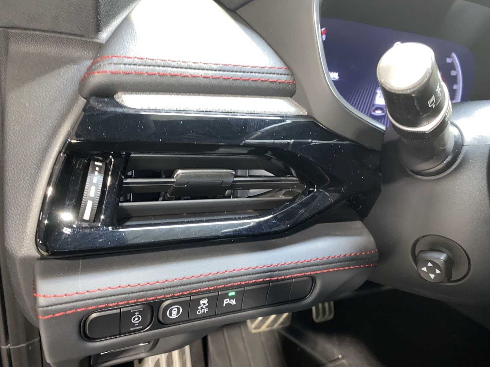 Thumbnail: 2023 Acura MDX - 24