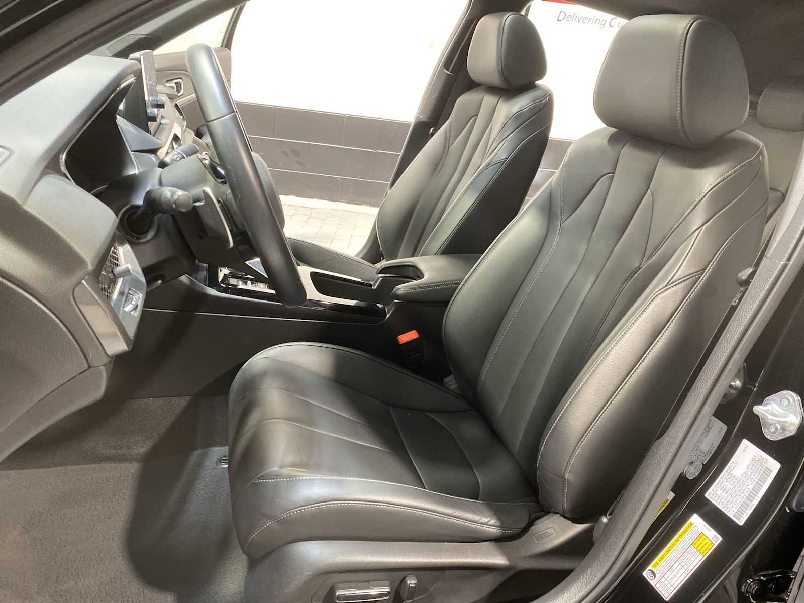 Thumbnail: 2023 Acura Integra - 11