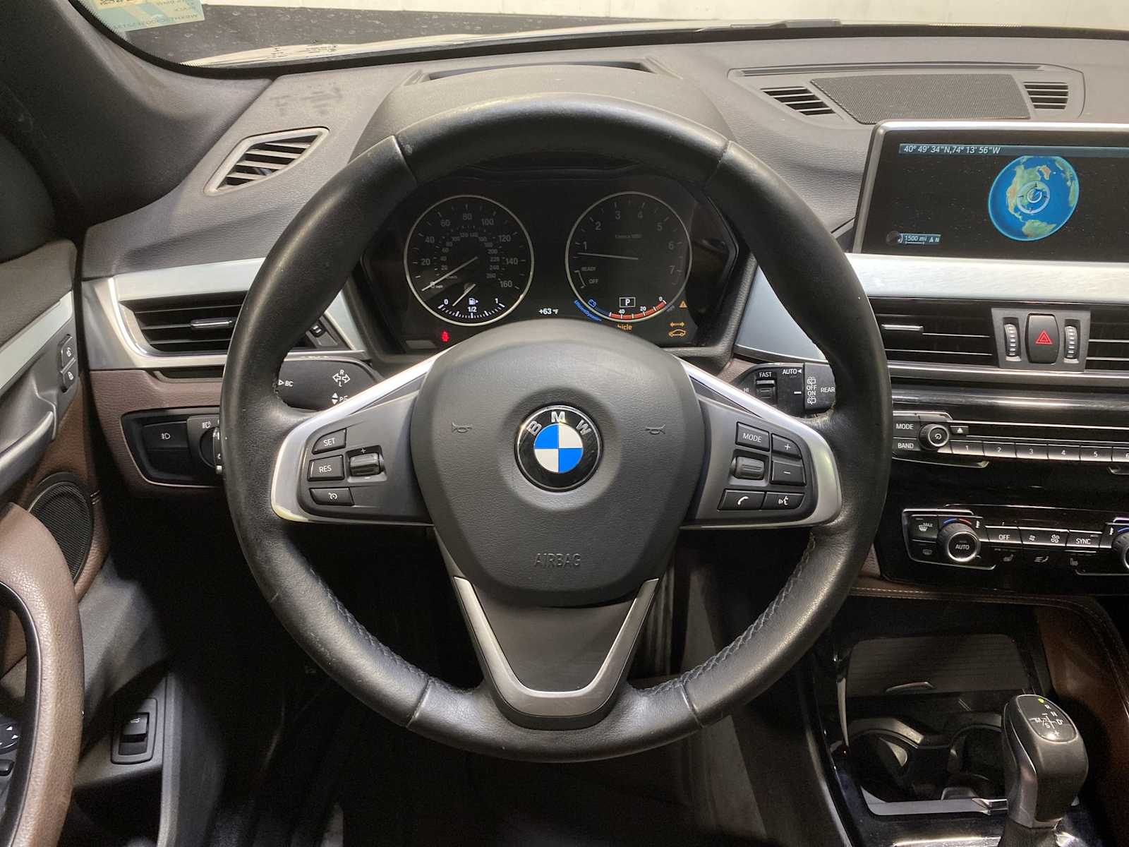 Thumbnail: 2016 BMW X1 - 15