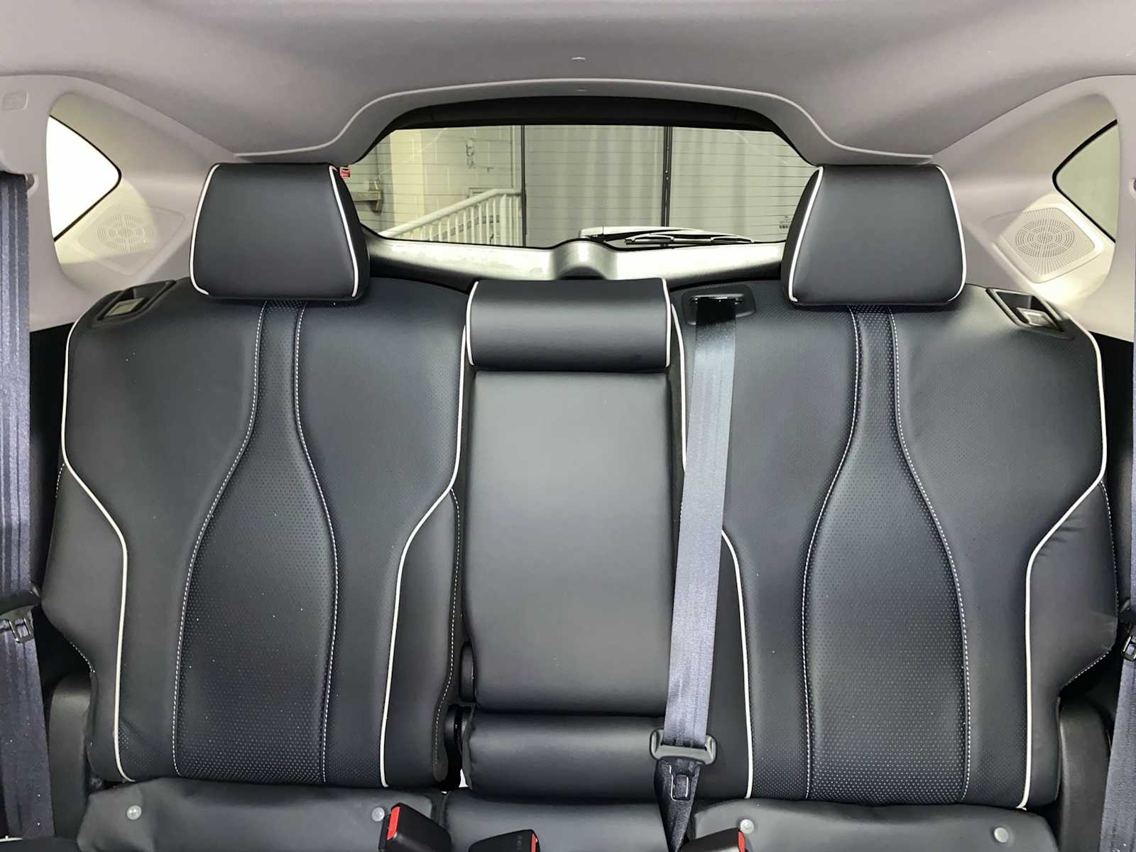 Thumbnail: 2025 Acura RDX - 22