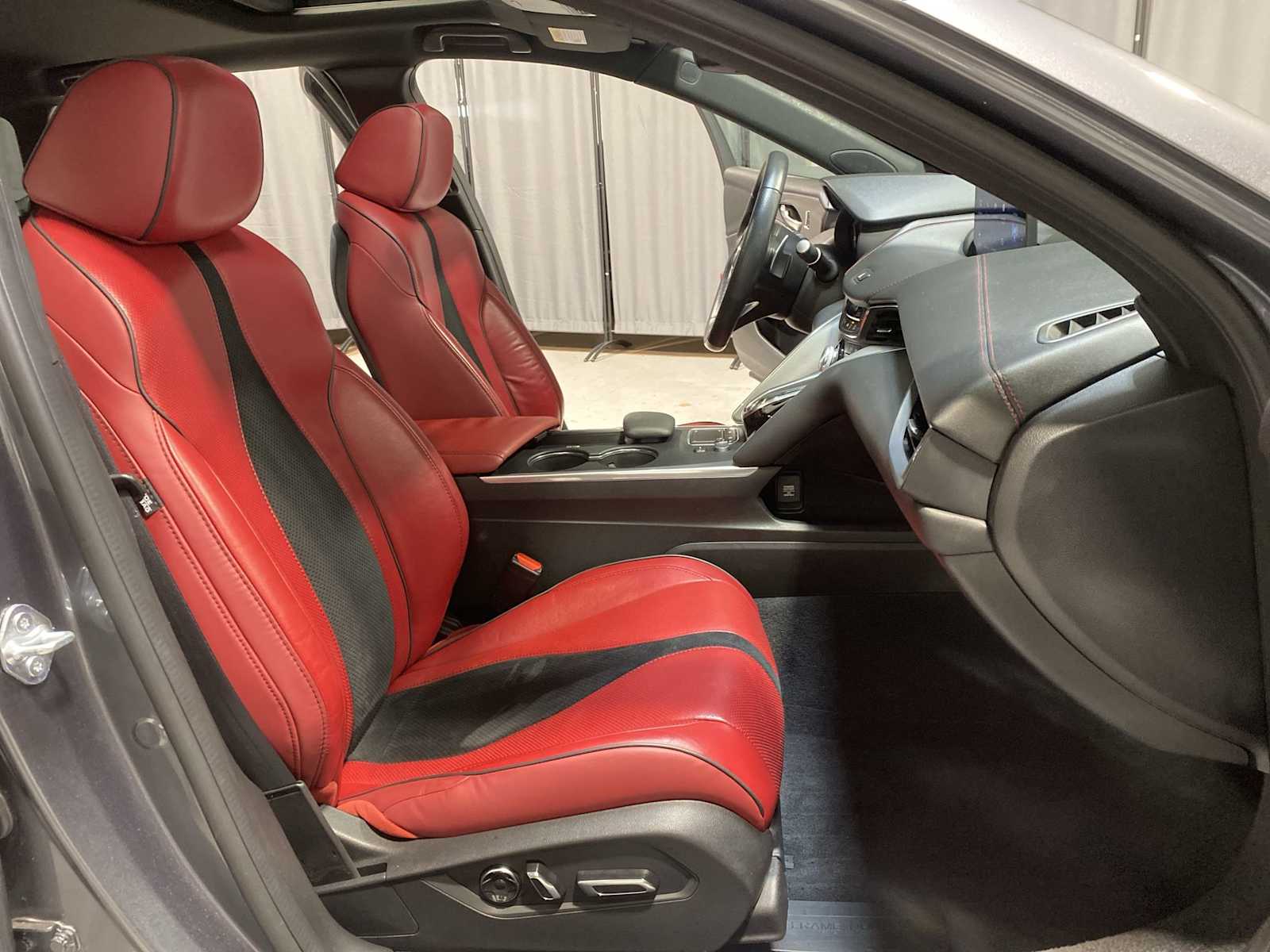 Thumbnail: 2022 Acura TLX - 14