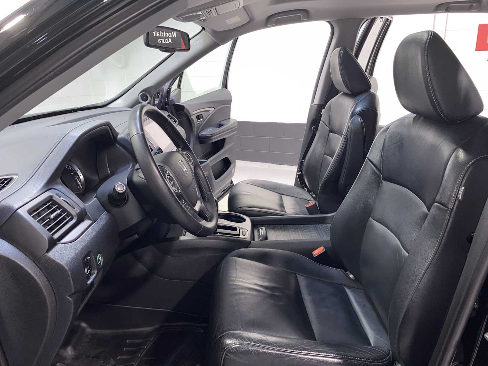 Thumbnail: 2016 Honda Pilot - 11