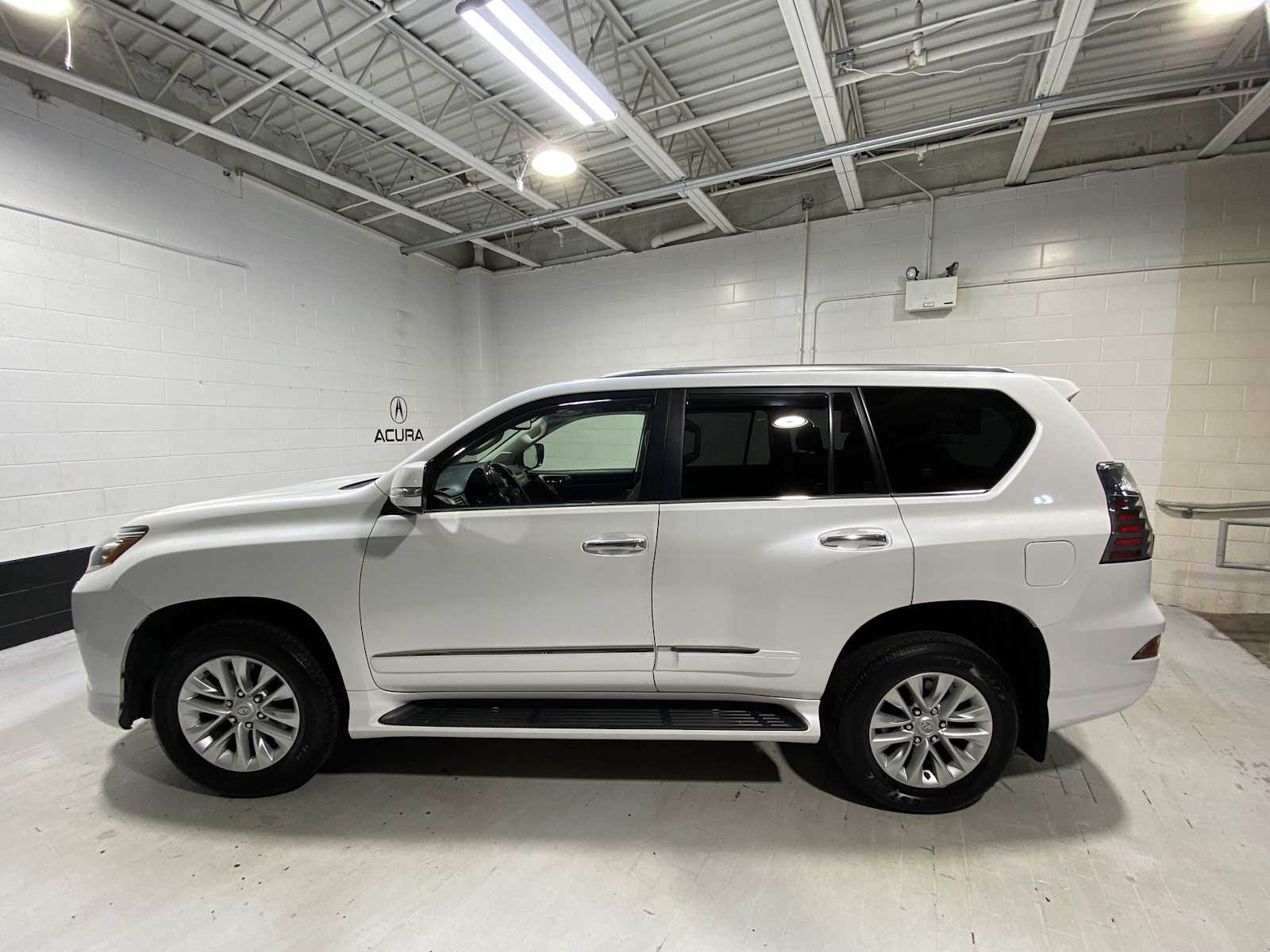 2017 Lexus GX 460 Premium 3