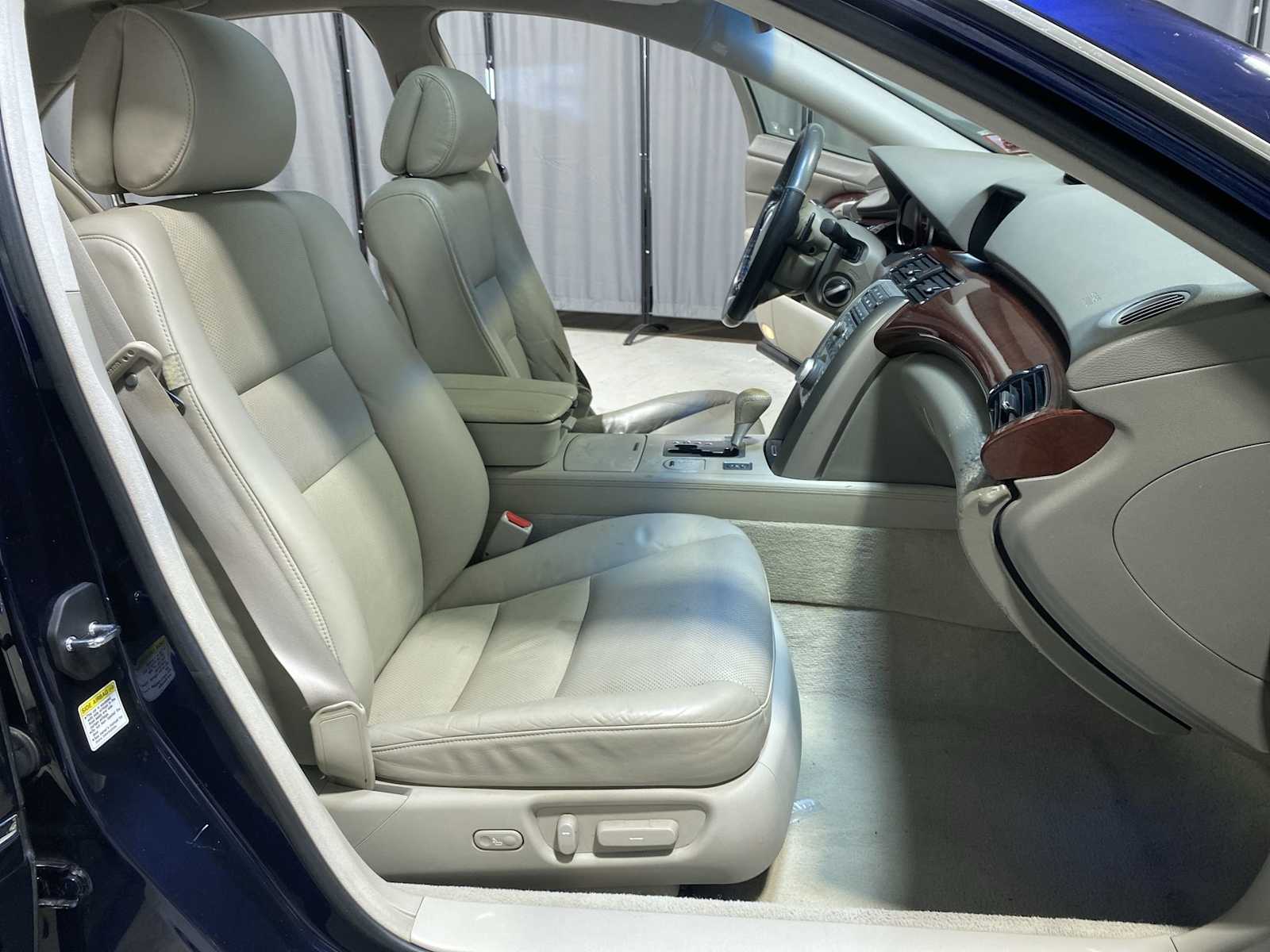 Thumbnail: 2008 Acura RL - 14