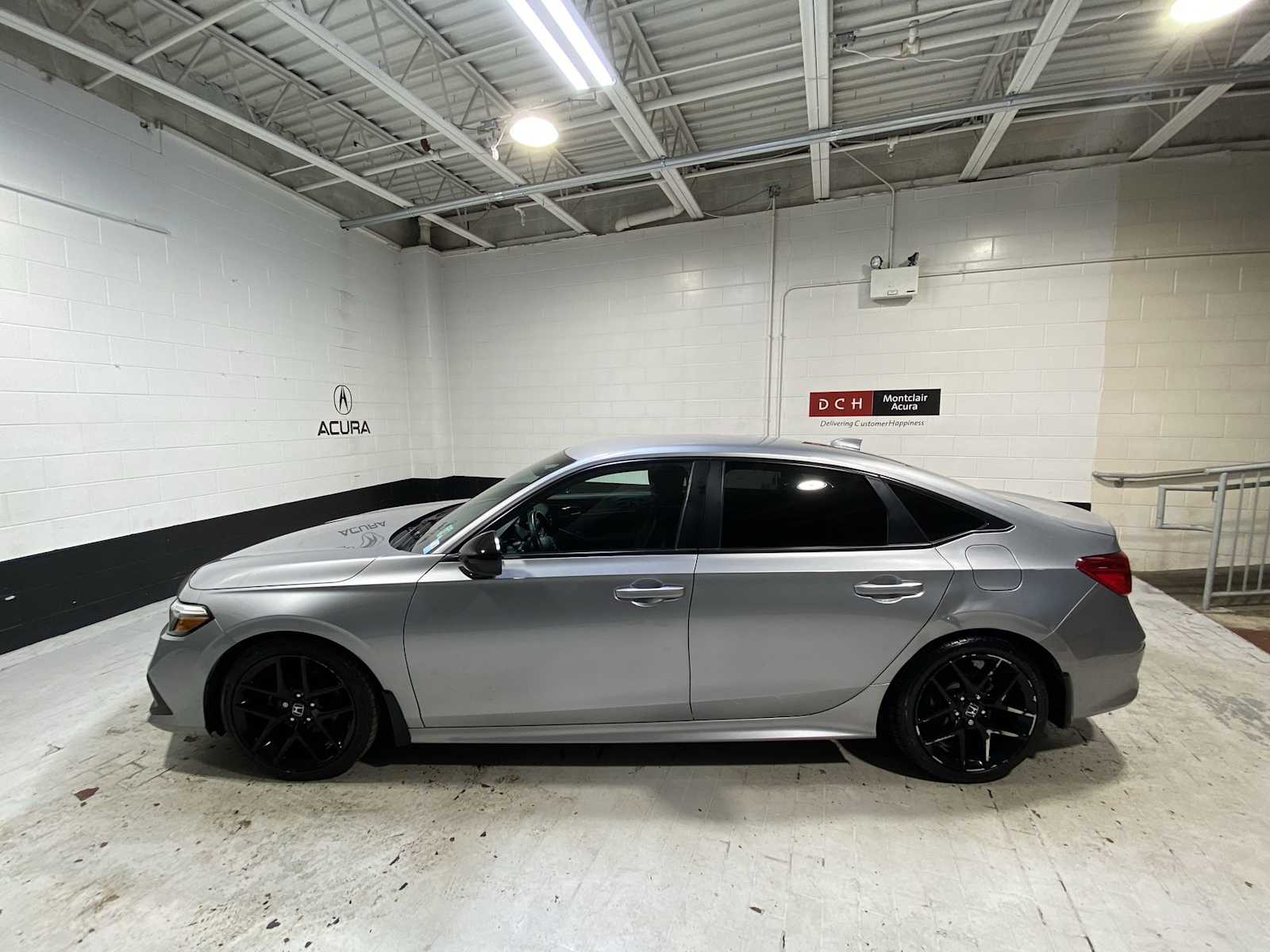 Thumbnail: 2023 Honda Civic - 3