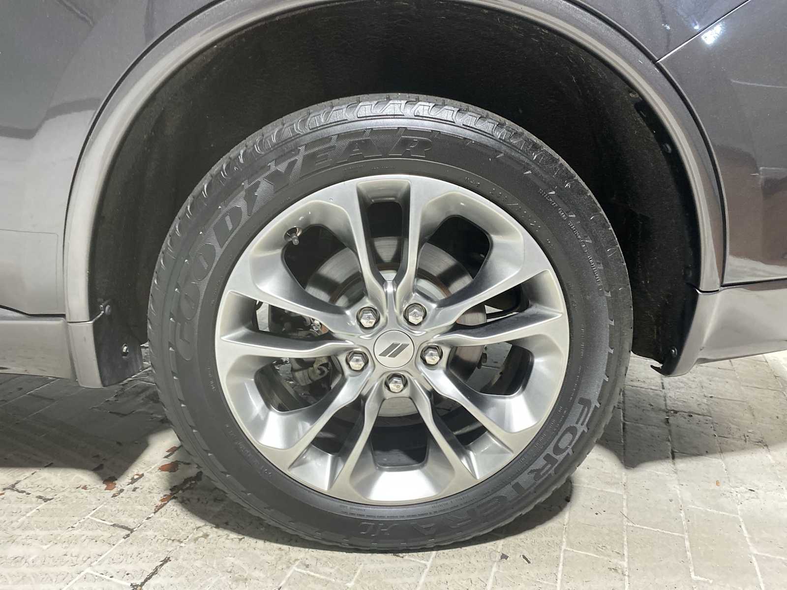 Thumbnail: 2019 Dodge Durango - 8