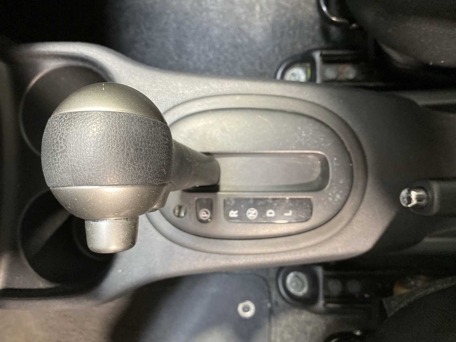 Thumbnail: 2013 Nissan Versa - 17